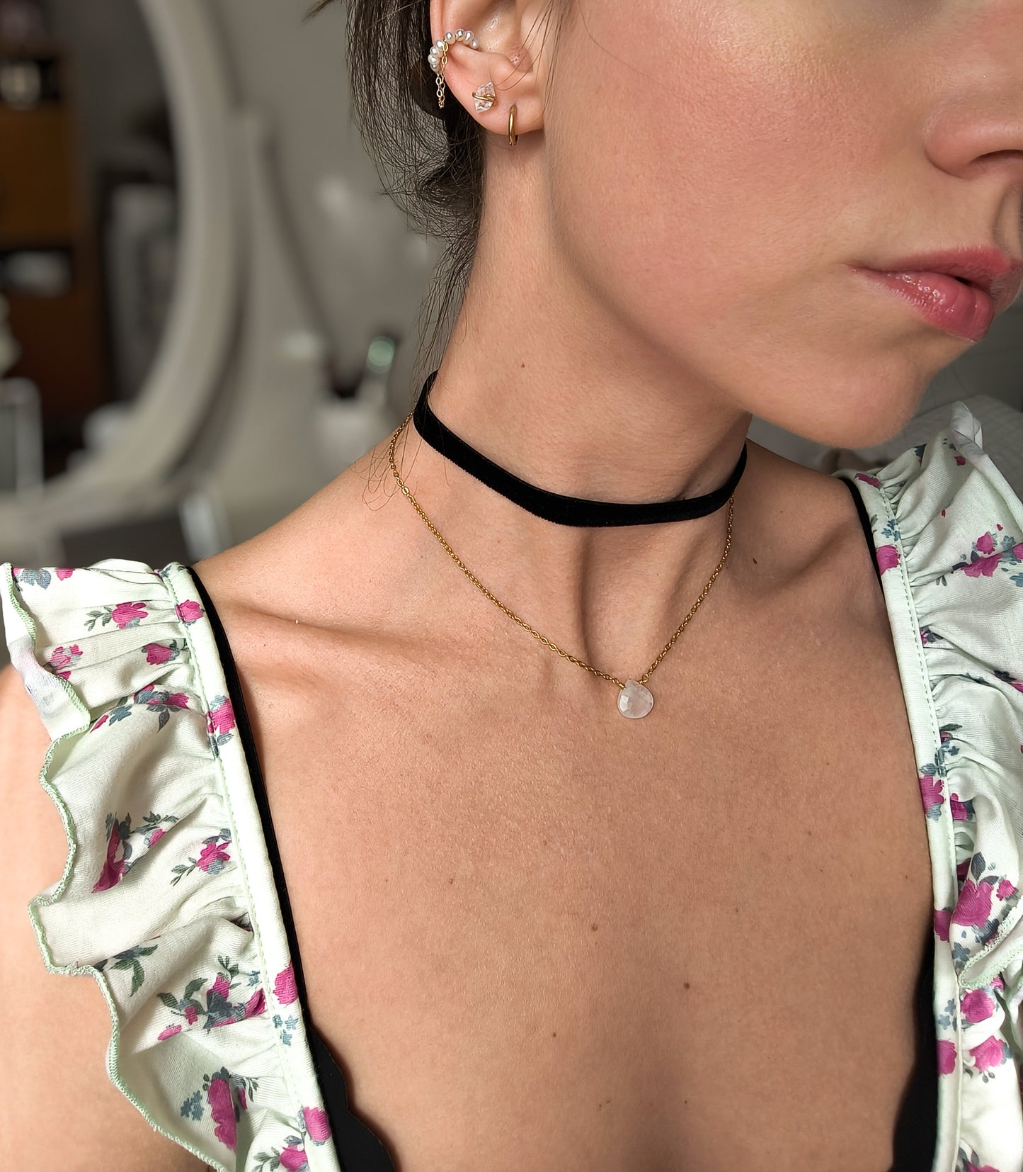 Pearl chain ear cuff