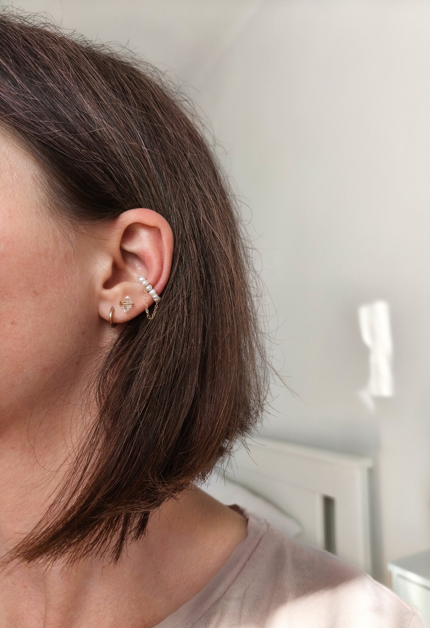 Pearl chain ear cuff