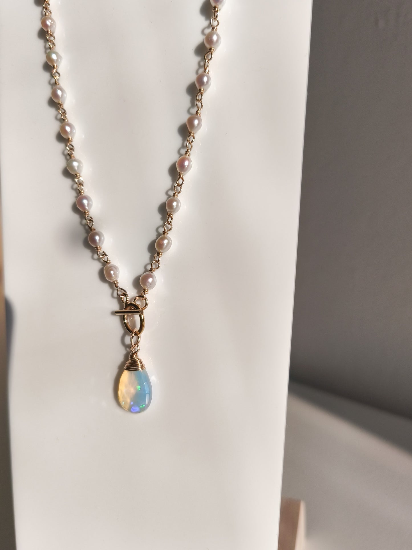 Perlenkette mit Opal