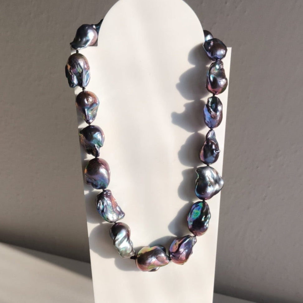 Schwarze Barockperlenkette