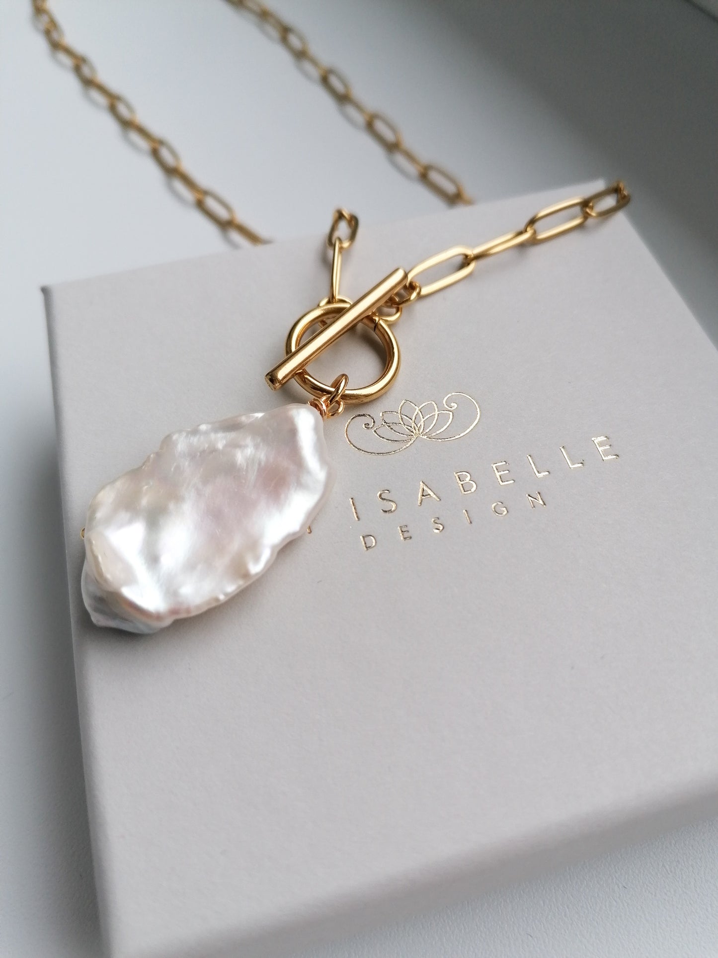 Octavia necklace