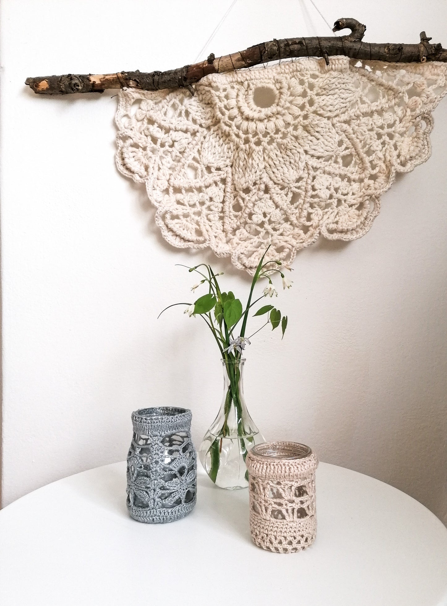 Gray dragonfly candle holder