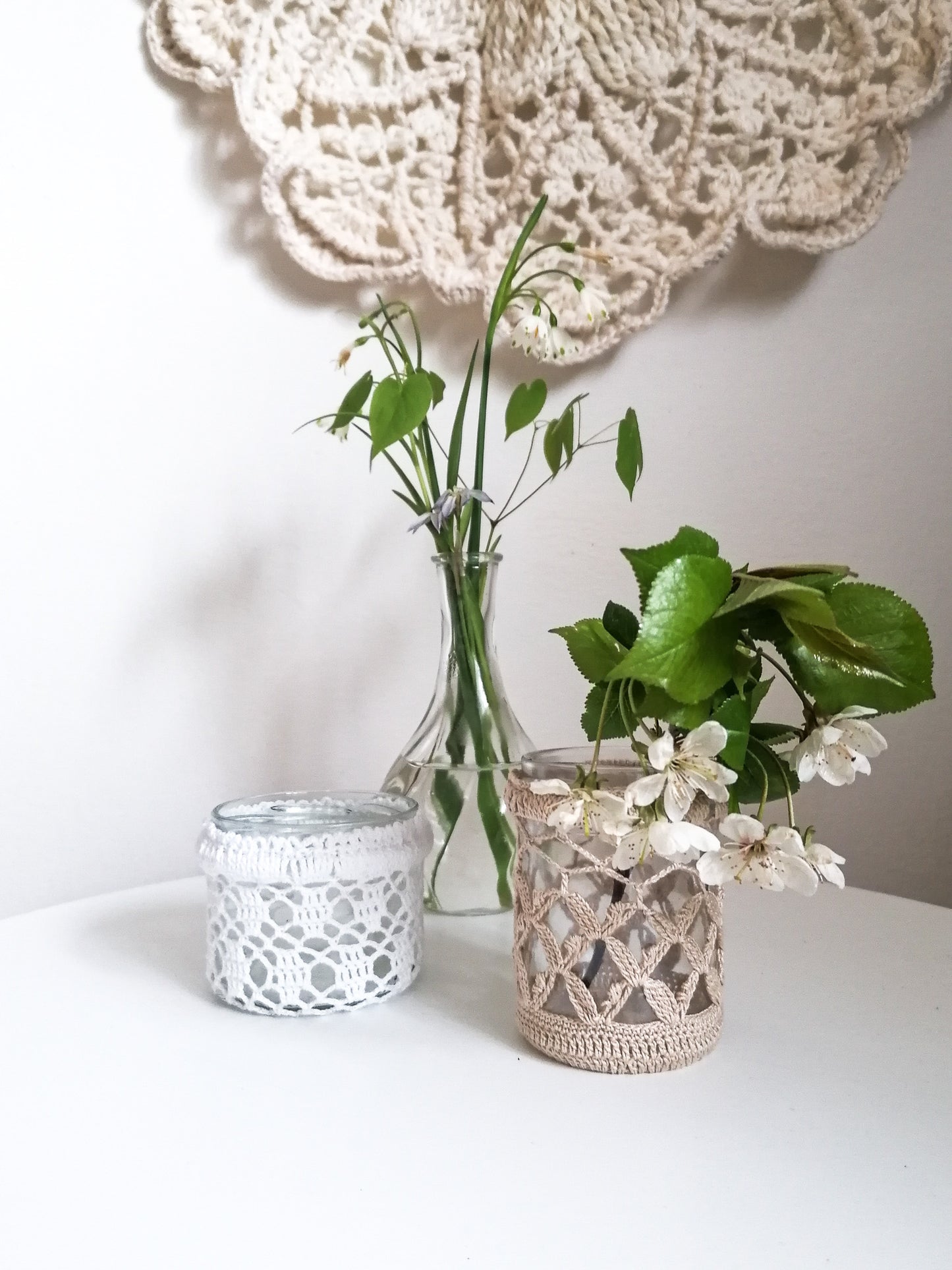 Small beige candle holder