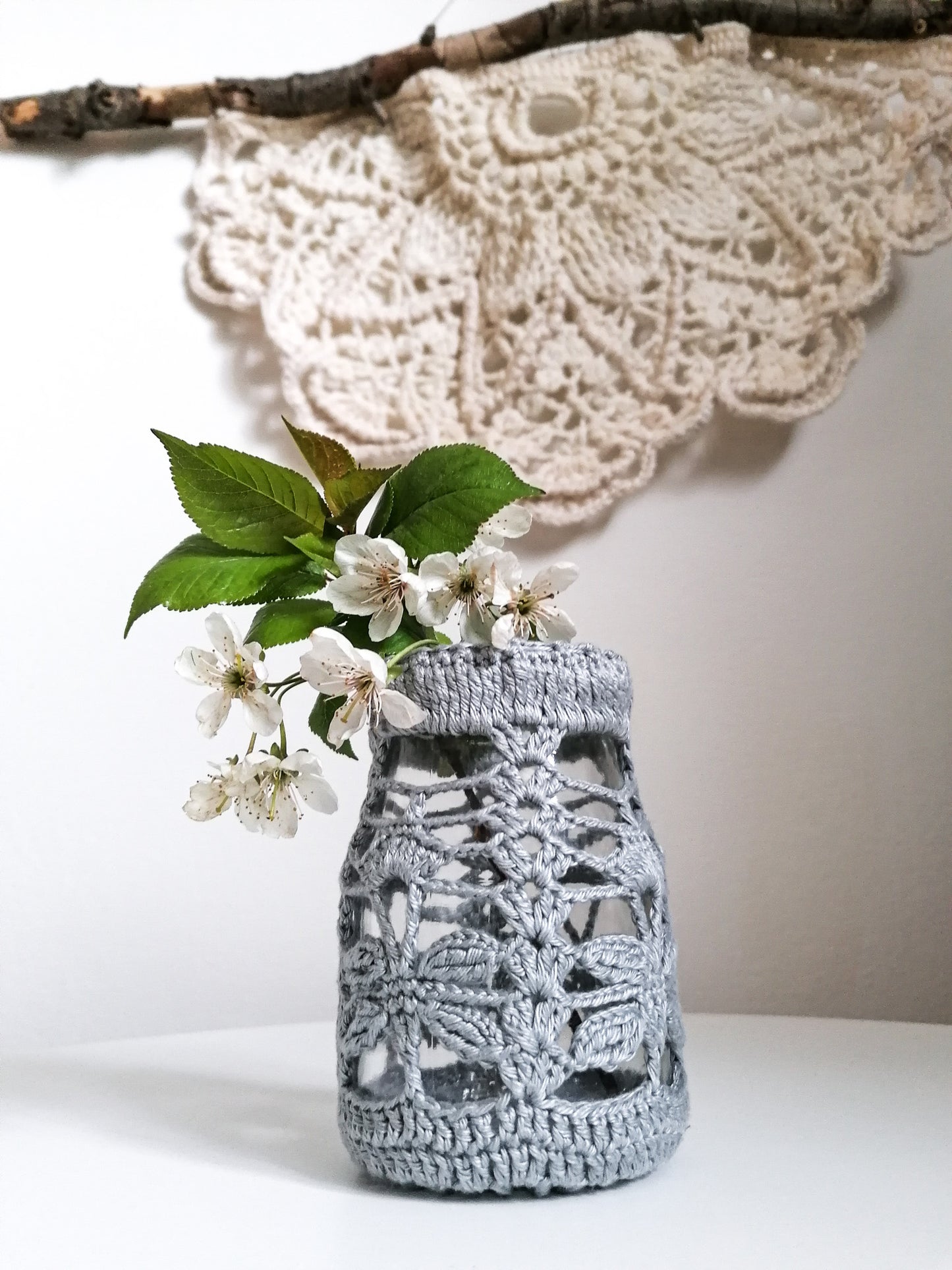 Gray dragonfly candle holder