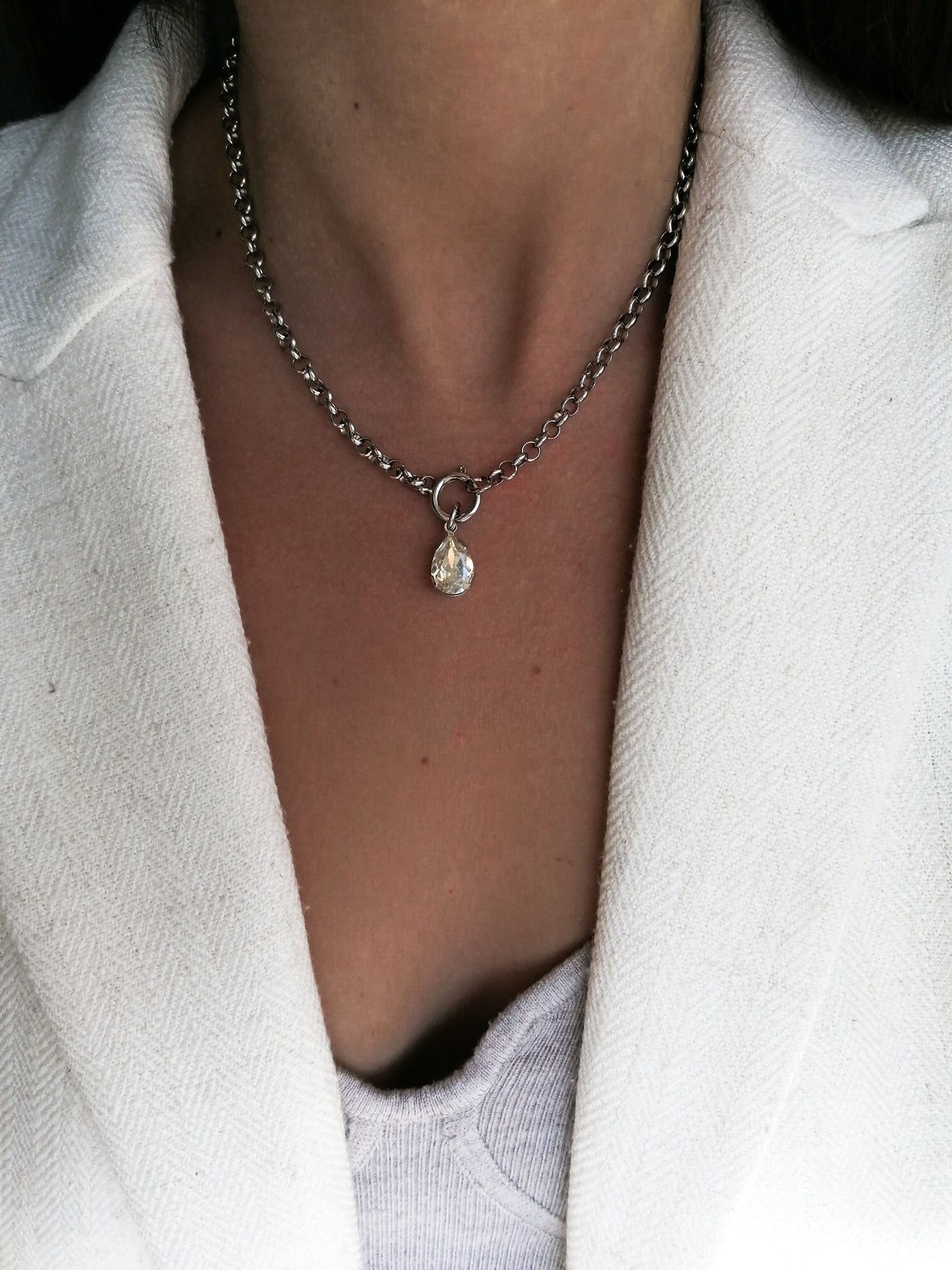 Silver crystal necklace