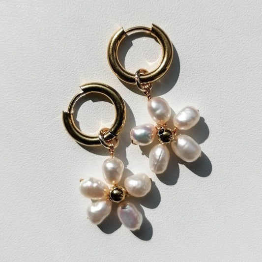 Daisy earrings
