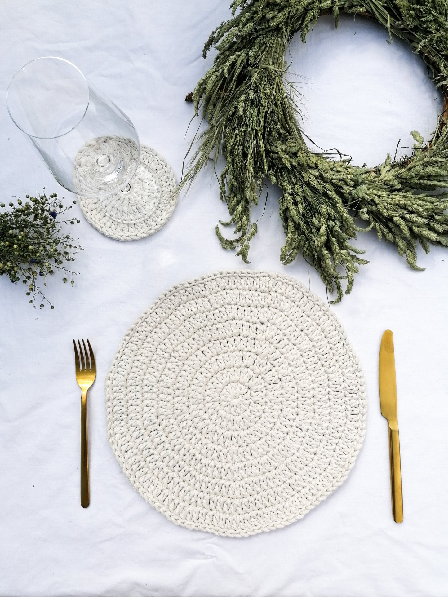 Round cotton placemats