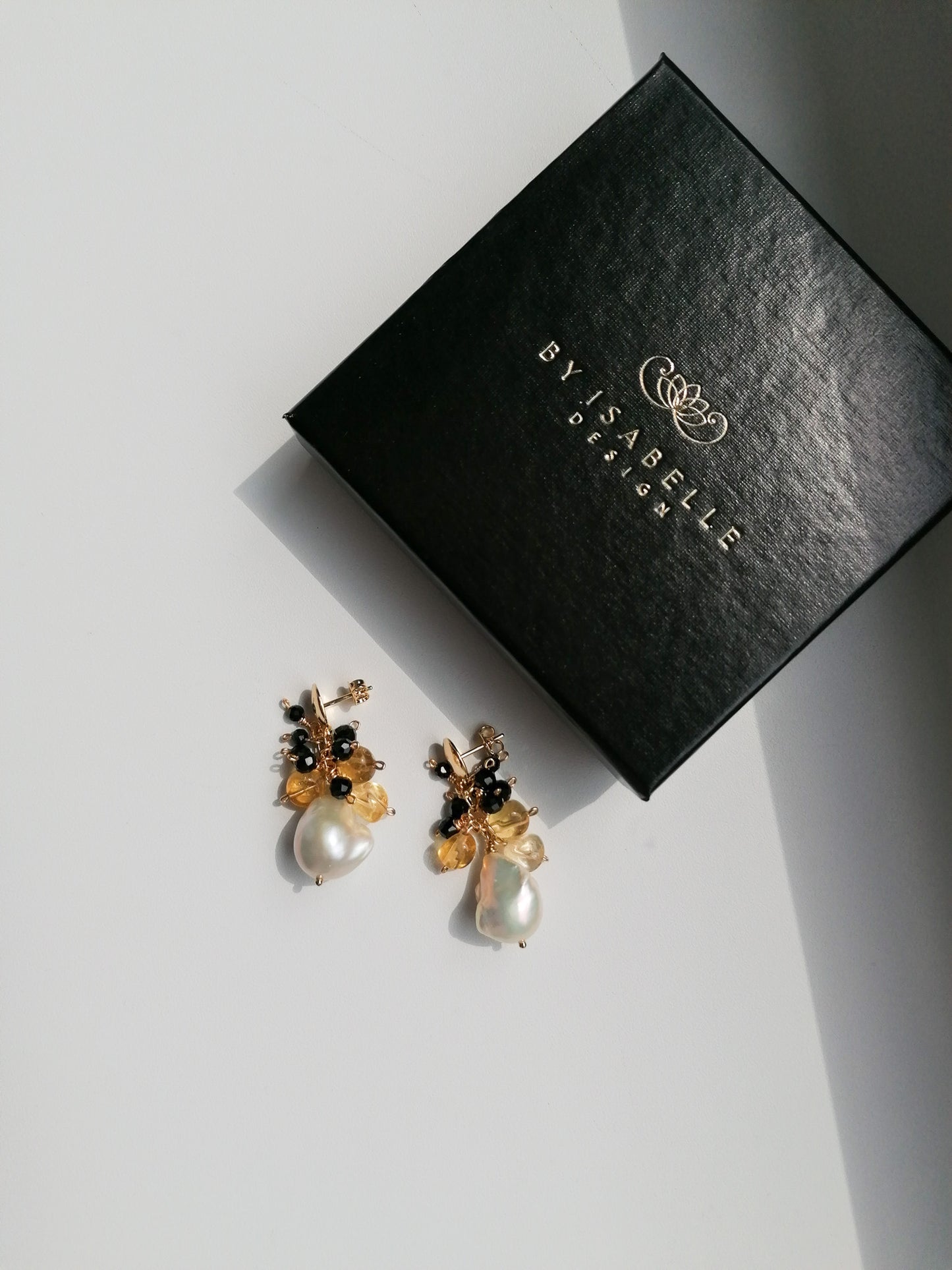 Jeweled flameball pearl earrings