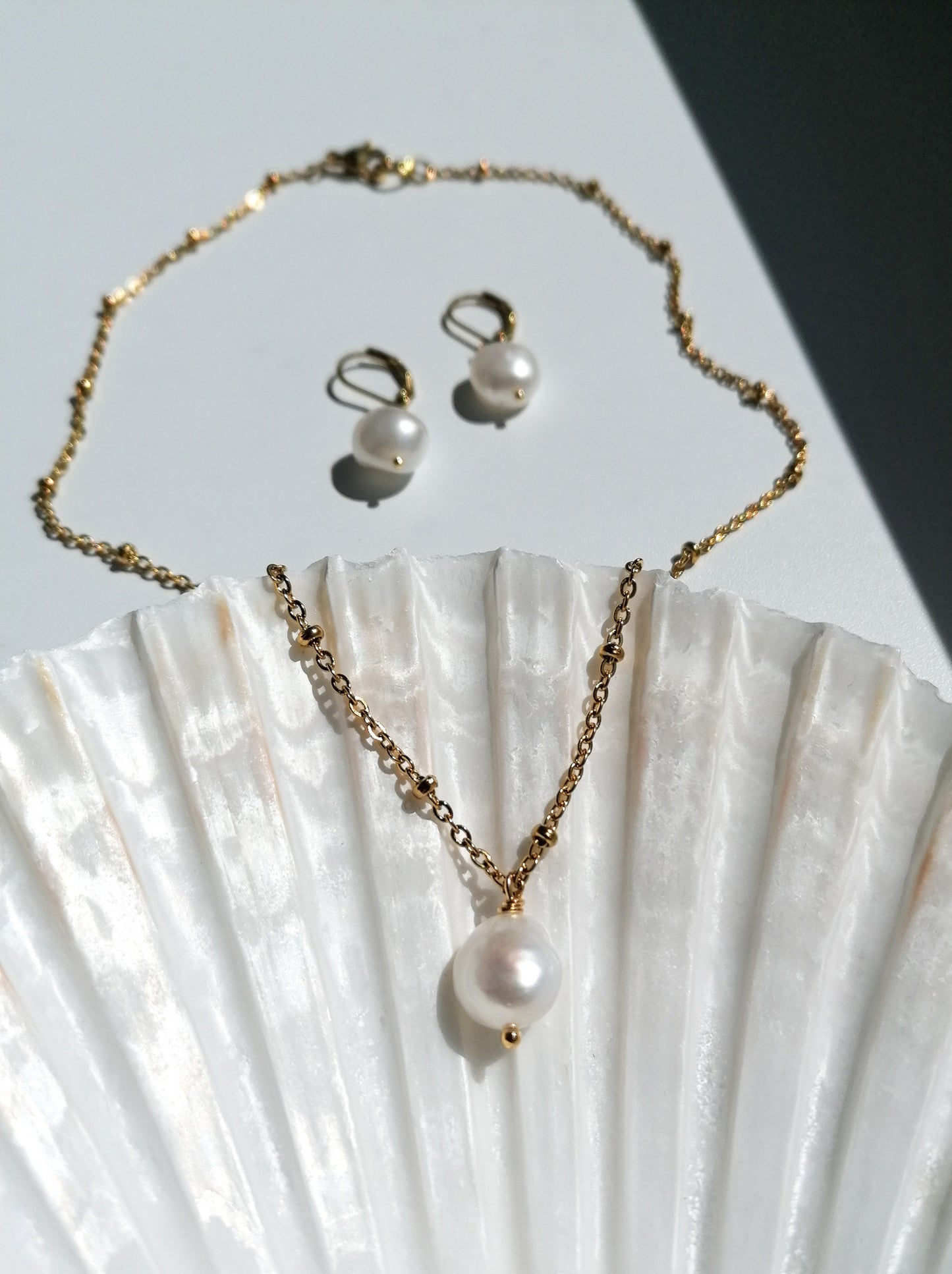 Selene earrings
