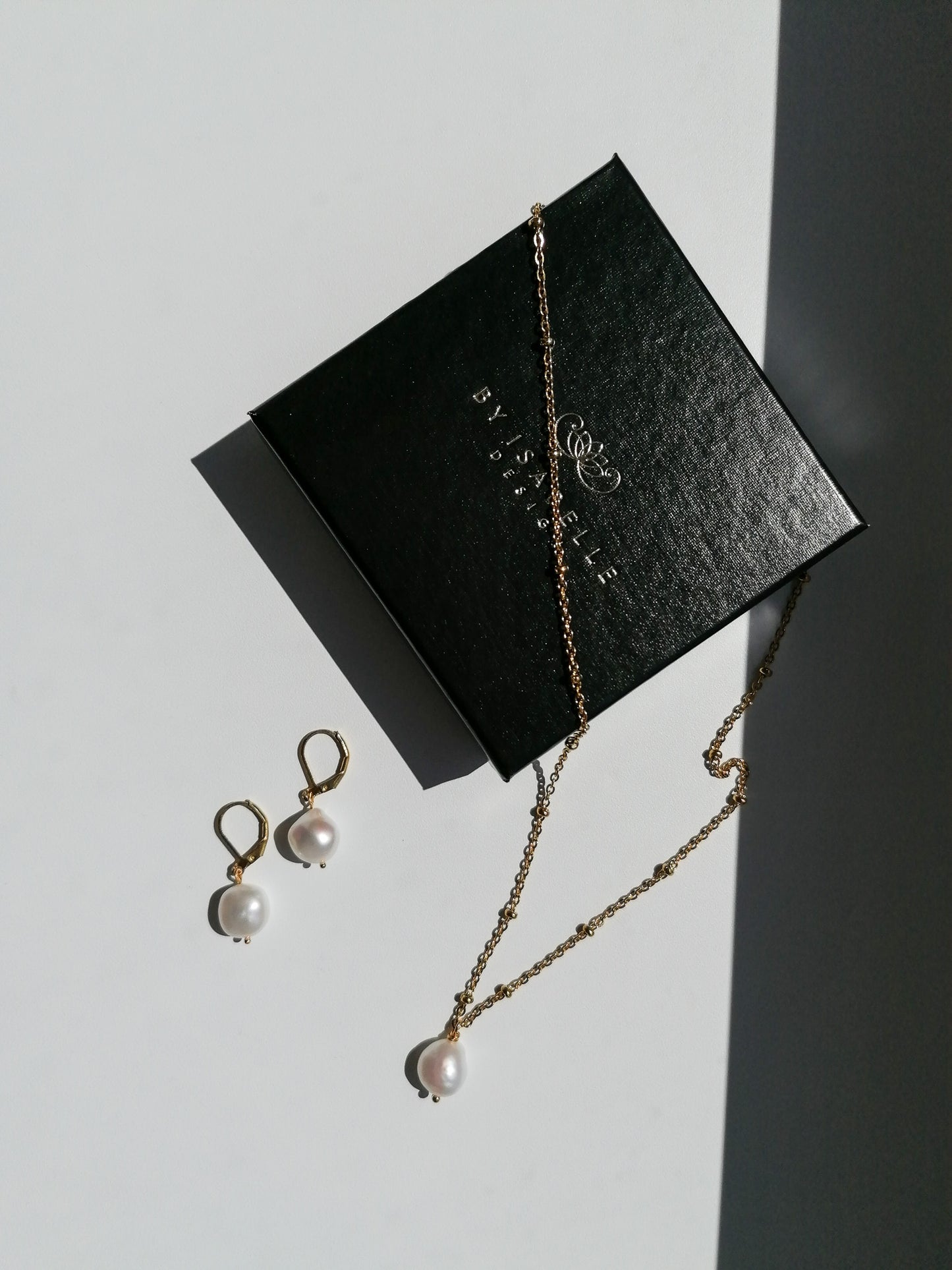 Selene earrings