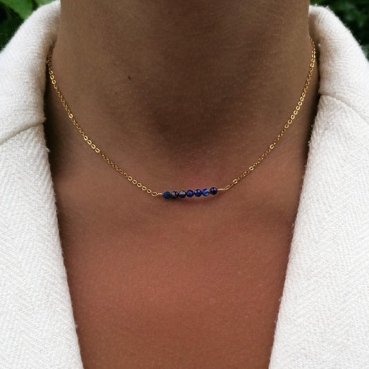 Necklace with lapis lazuli