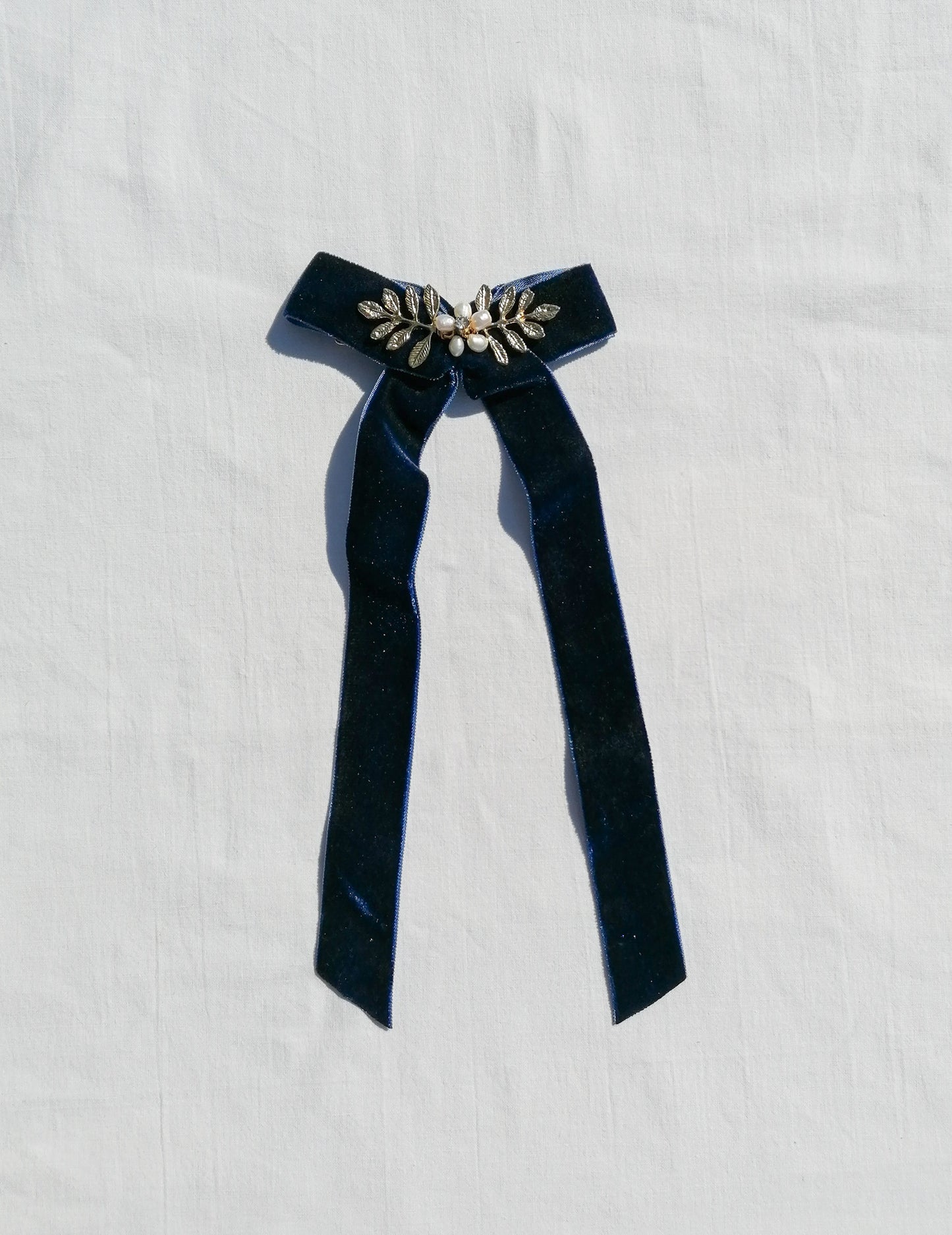 Gold leaf navy hair bow