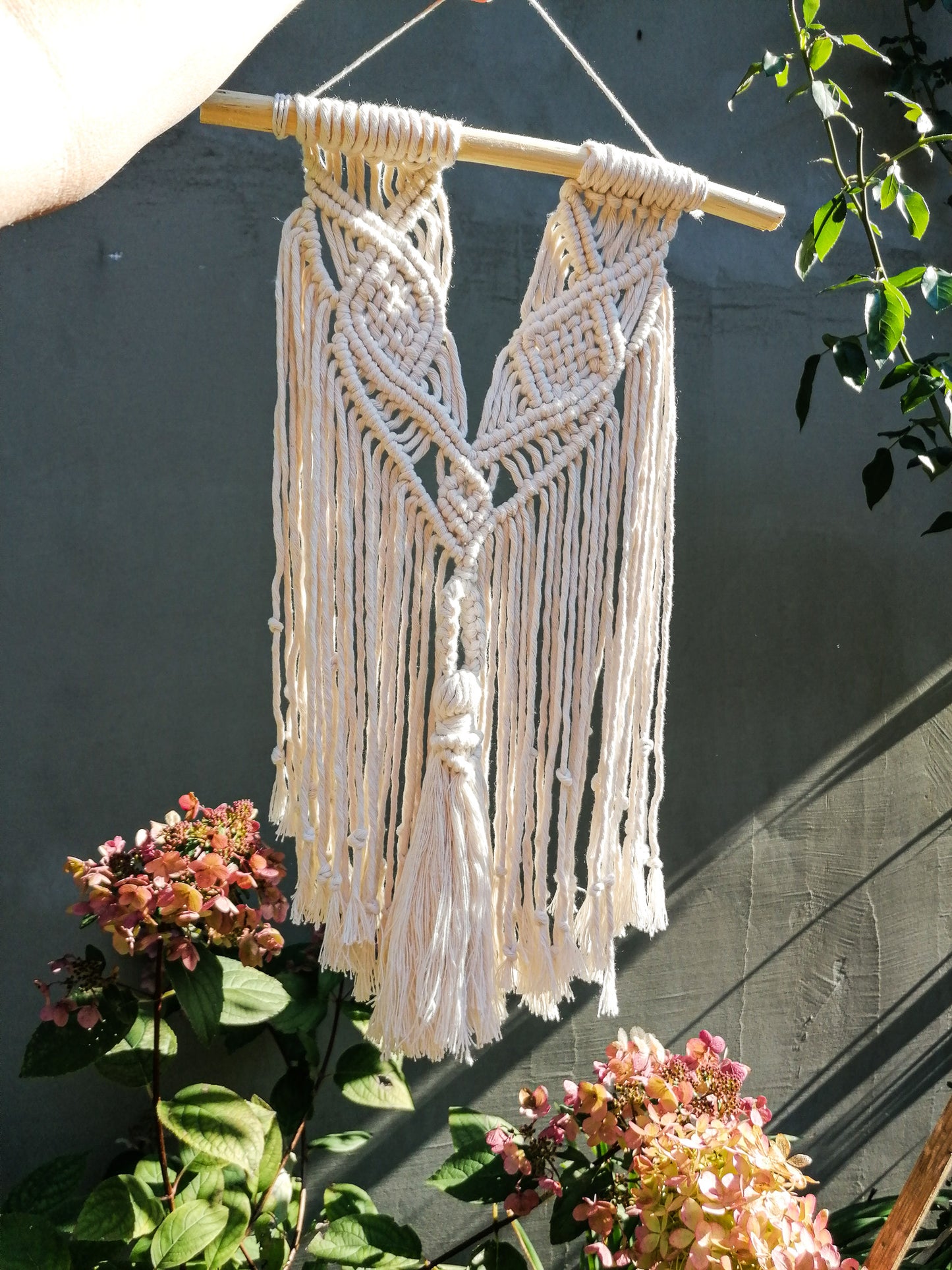 Macramé wall hanging