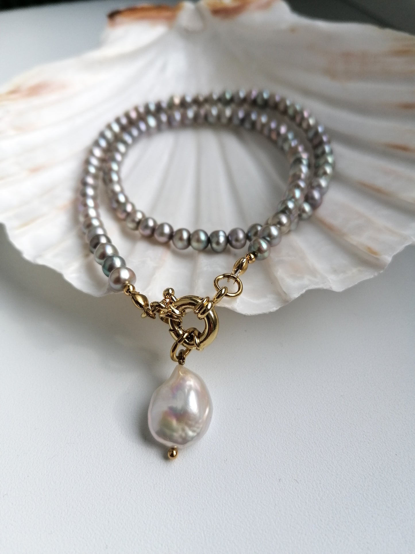 Baby Tahiti necklace