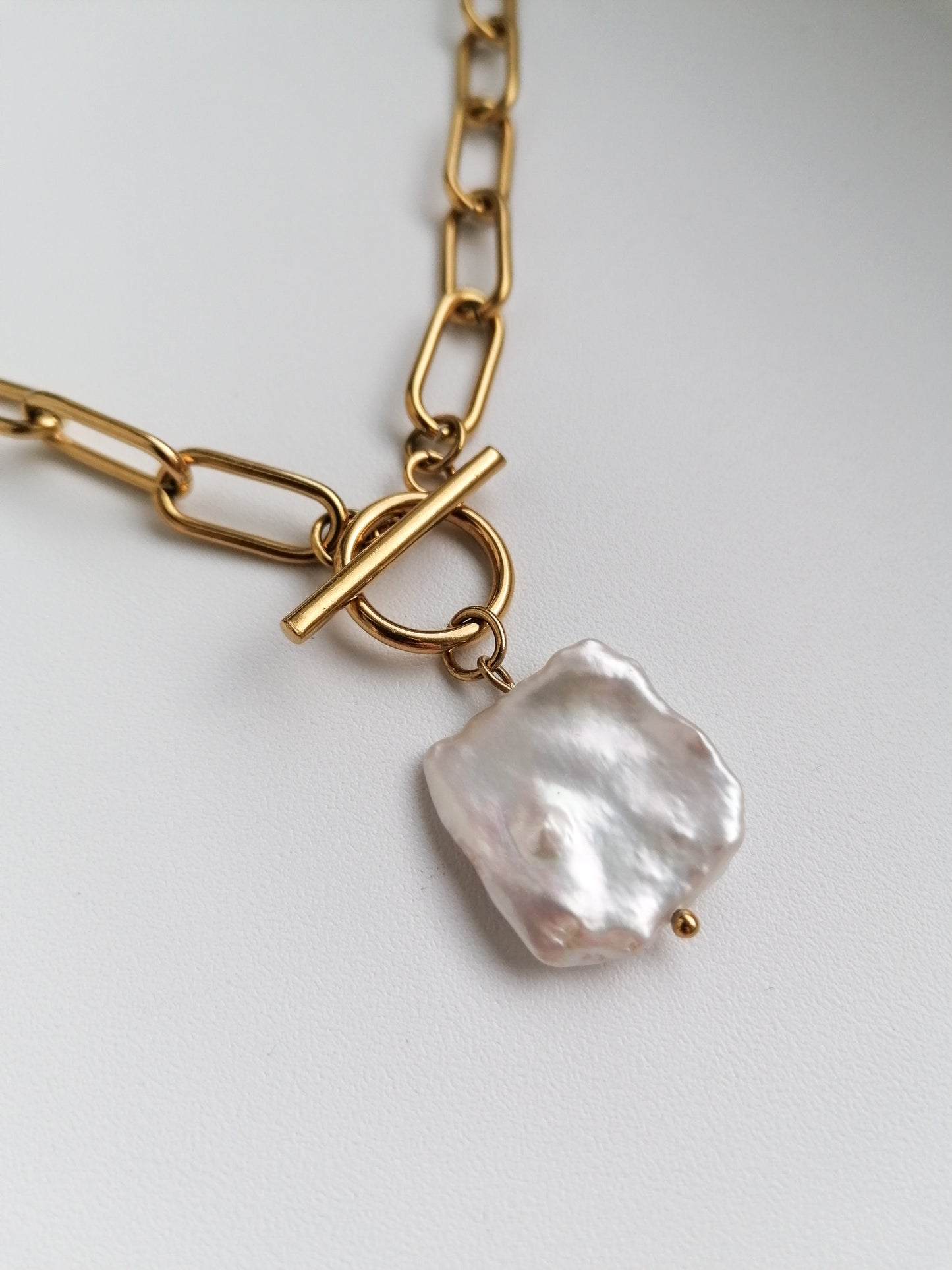 Chunky keshi pearl necklace