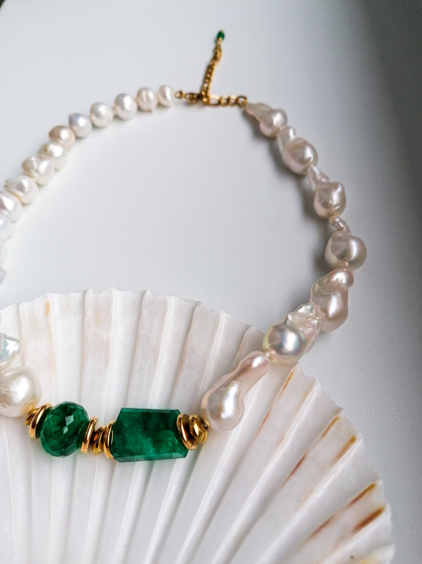 Statement pearl and emerald necklace