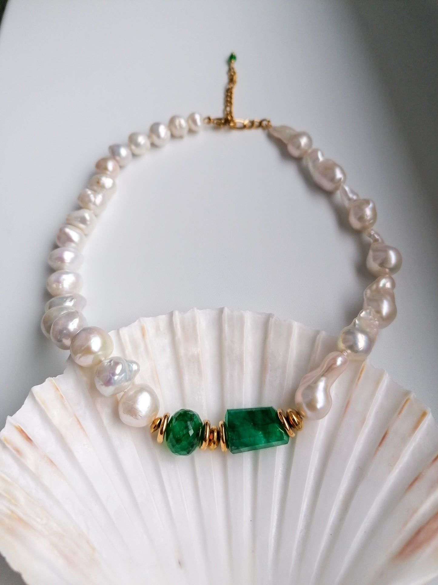 Statement pearl and emerald necklace