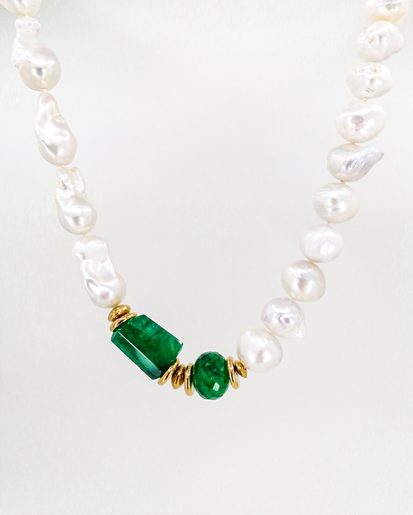 Statement pearl and emerald necklace