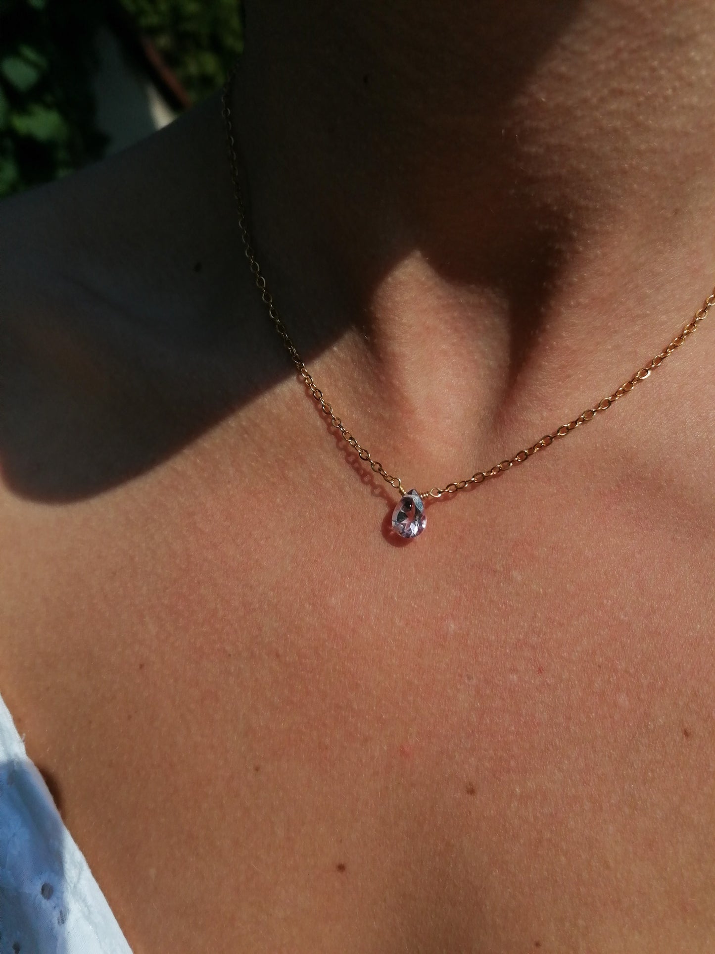 Halskette mit hellem Amethyst