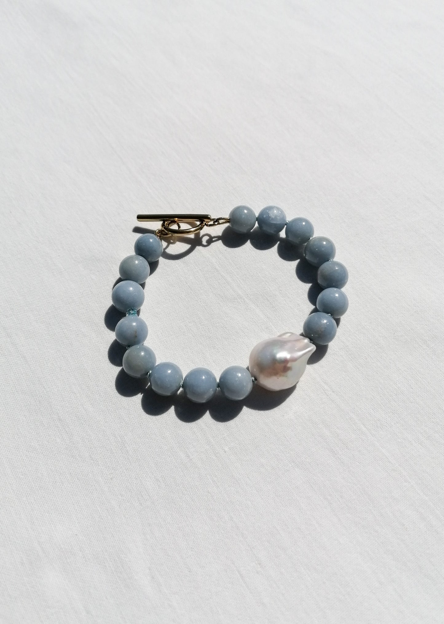 Angelite & Perlenarmband
