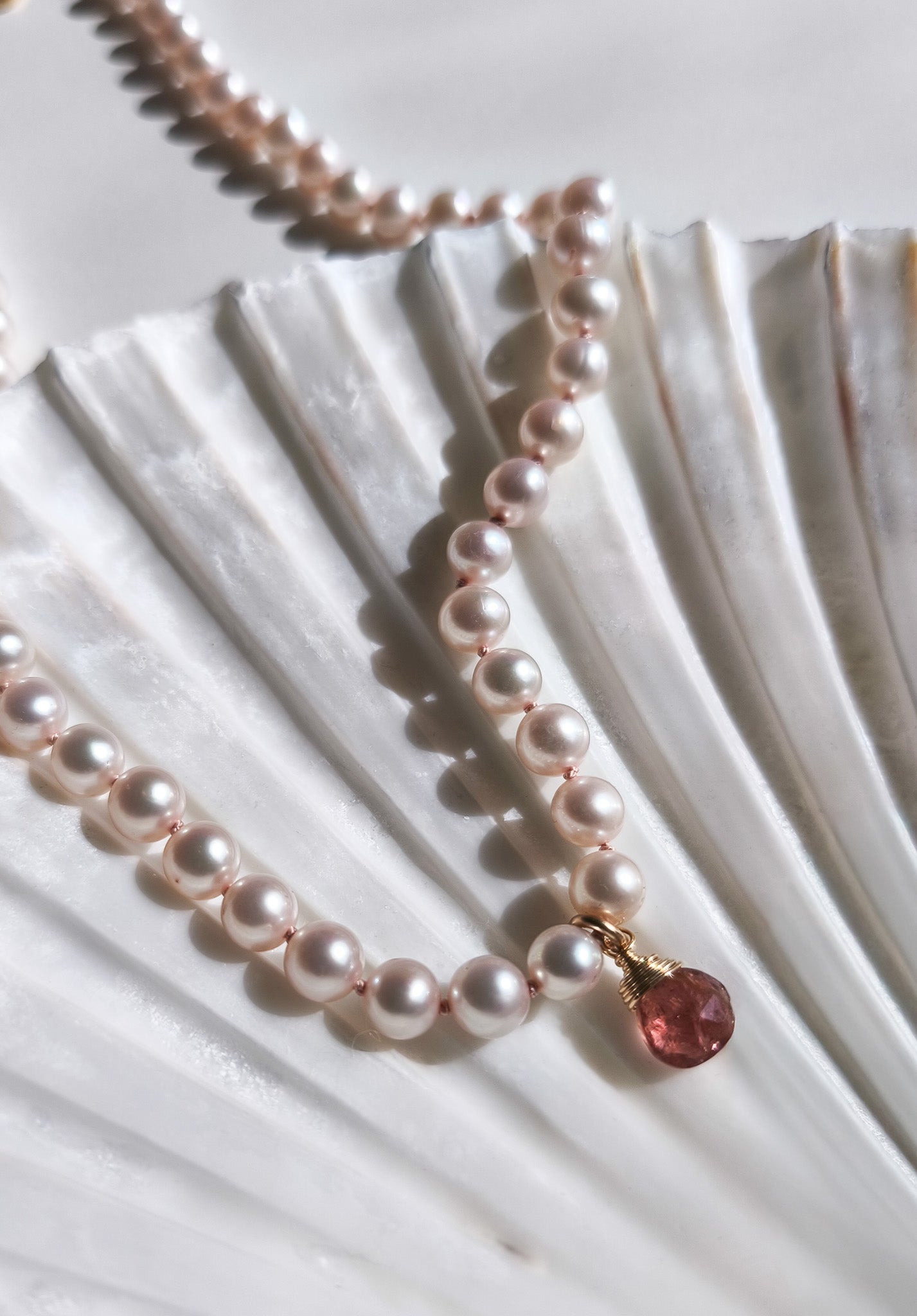 Pink tourmaline and pearl necklace
