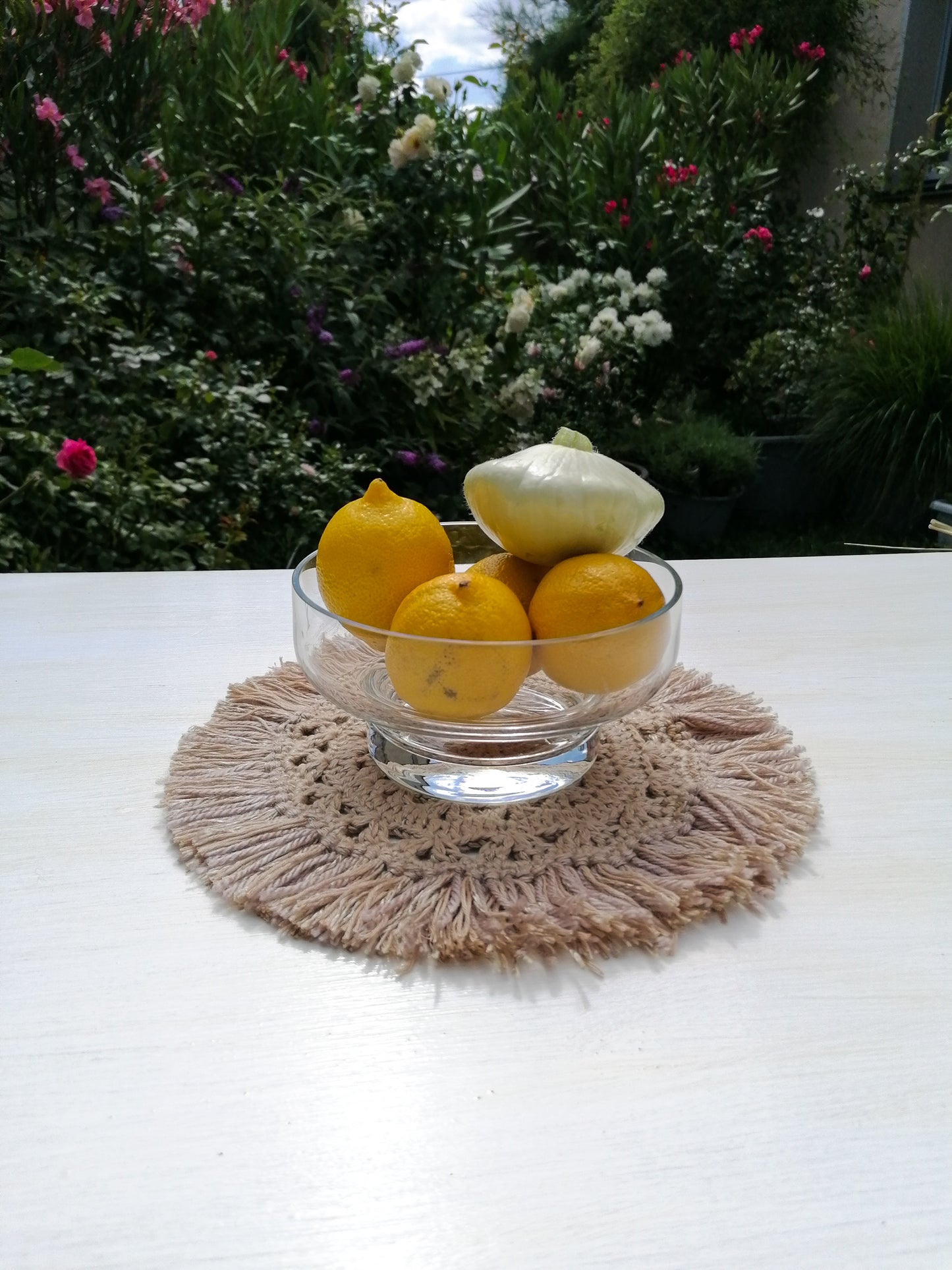 Small blanket with fringes