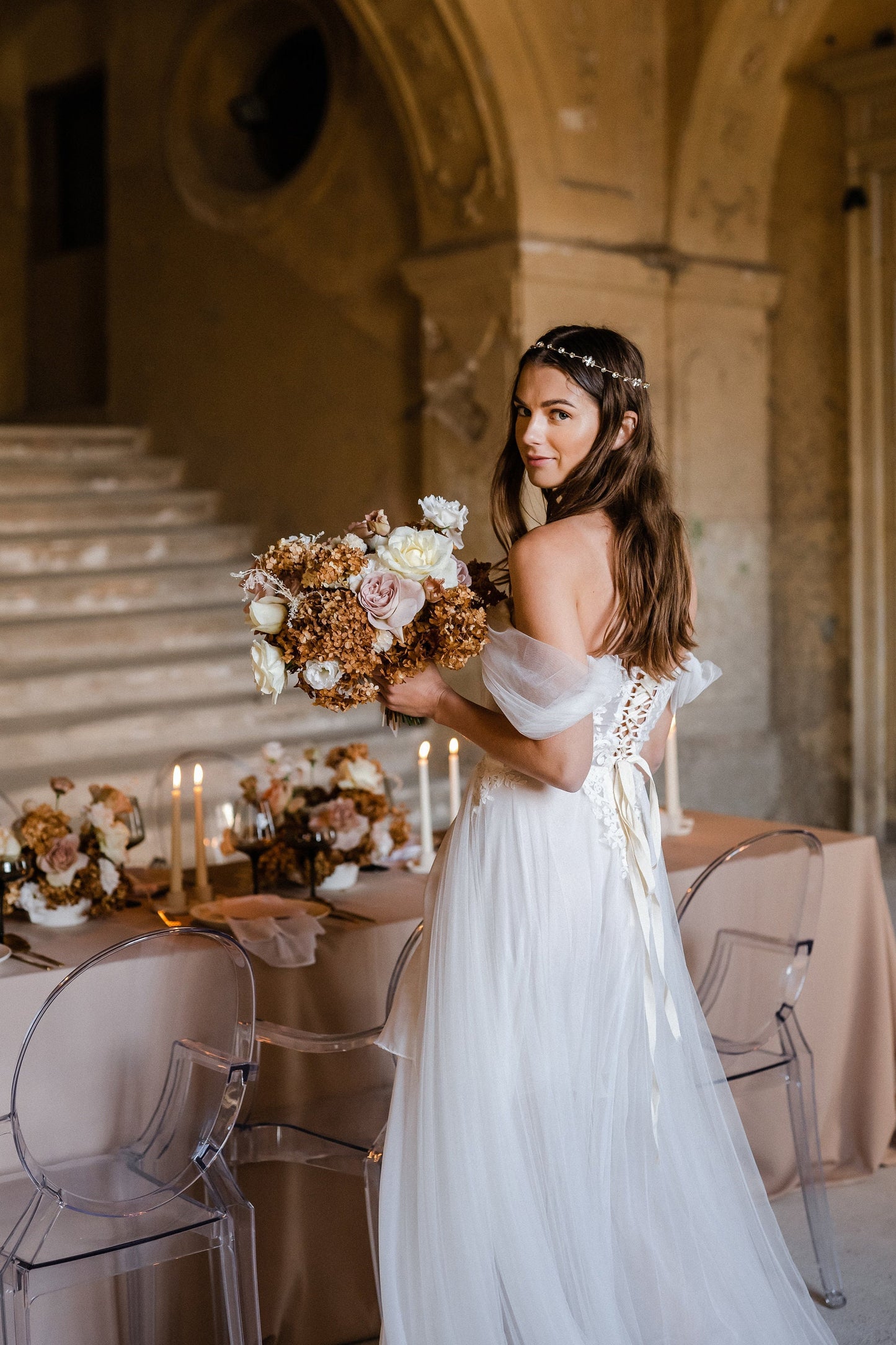 Tara hair wreath