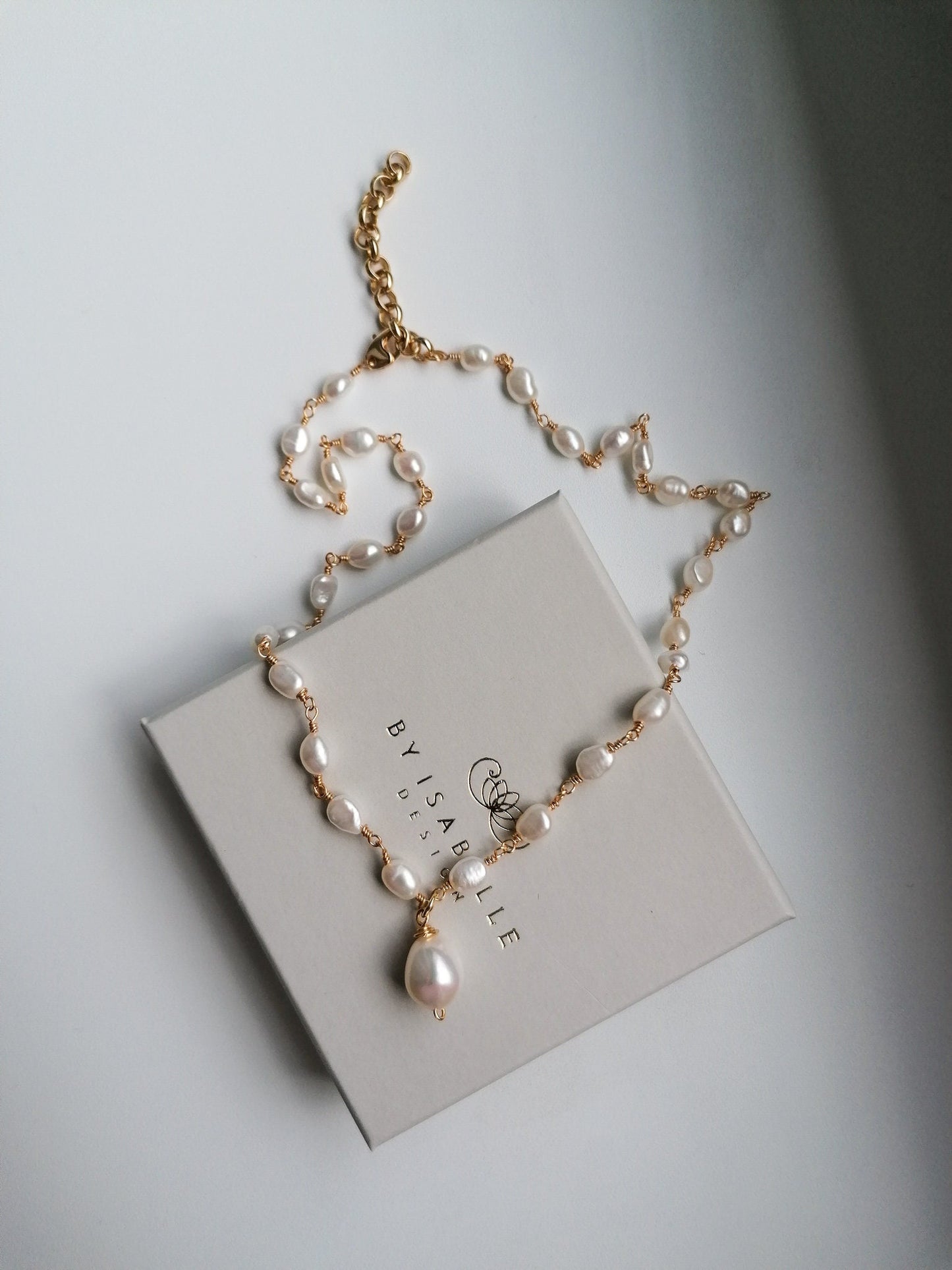 Ella necklace