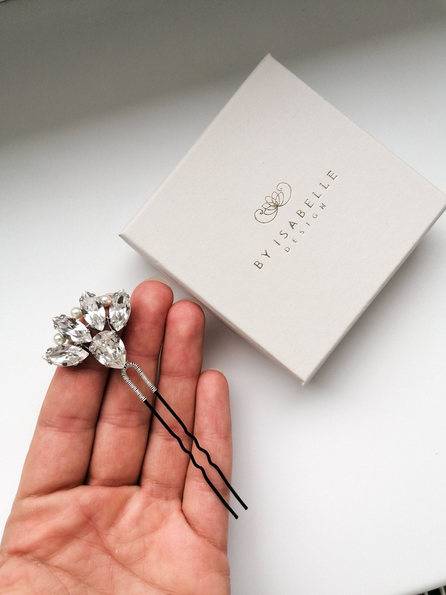 Sonia hair pin