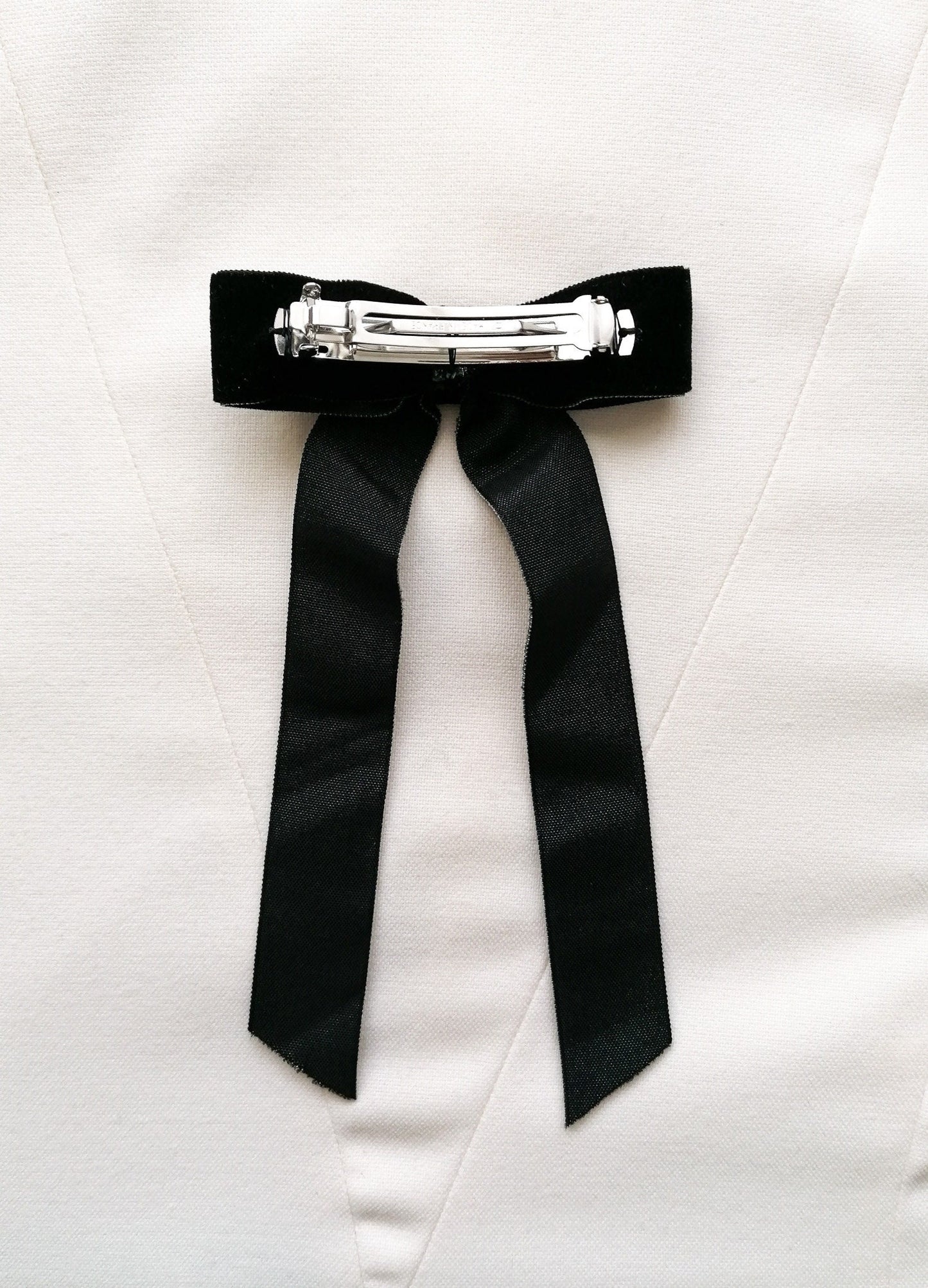 Alice hair bow