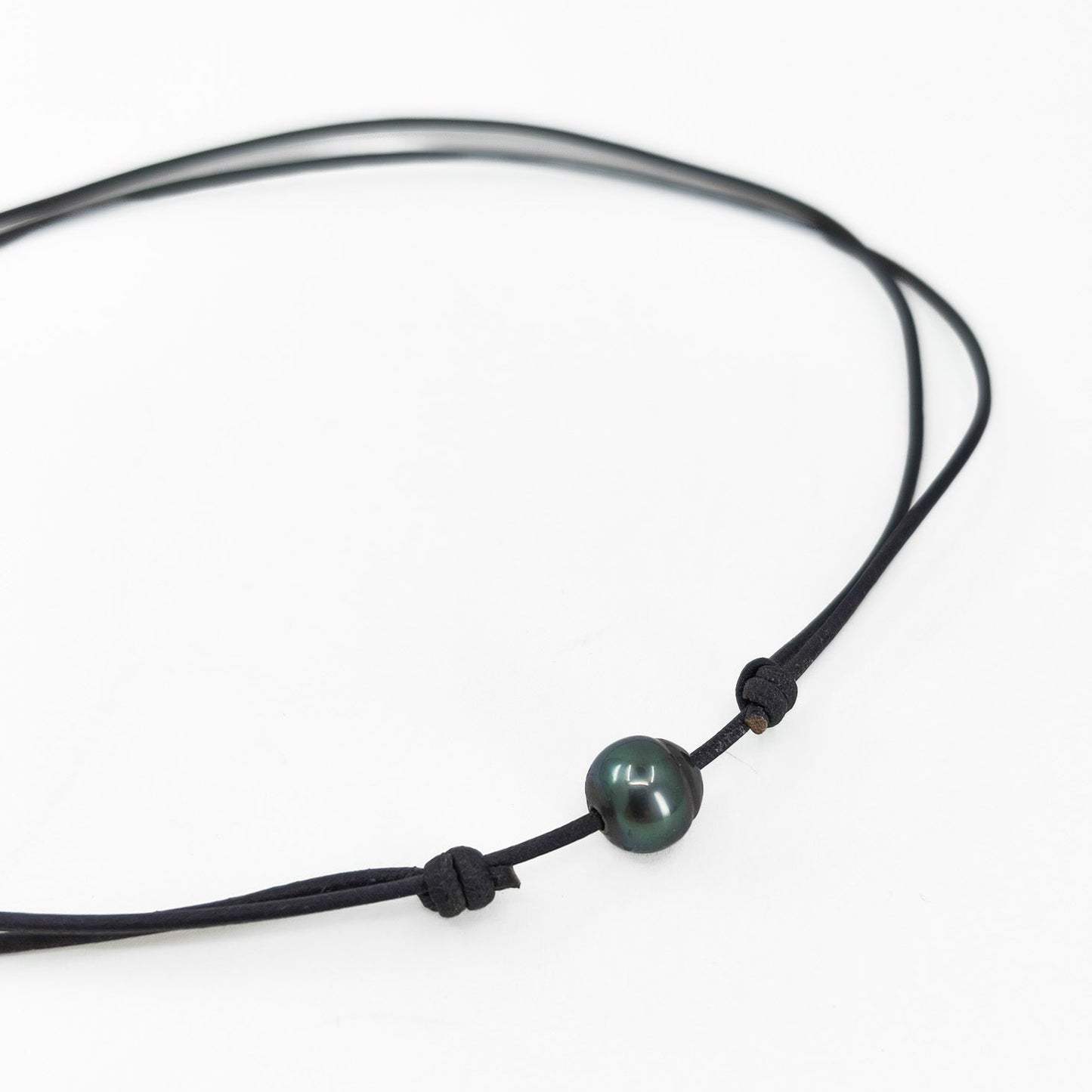 Náhrdelník Triton - tahitská perla, černá kůže 1,5 mm