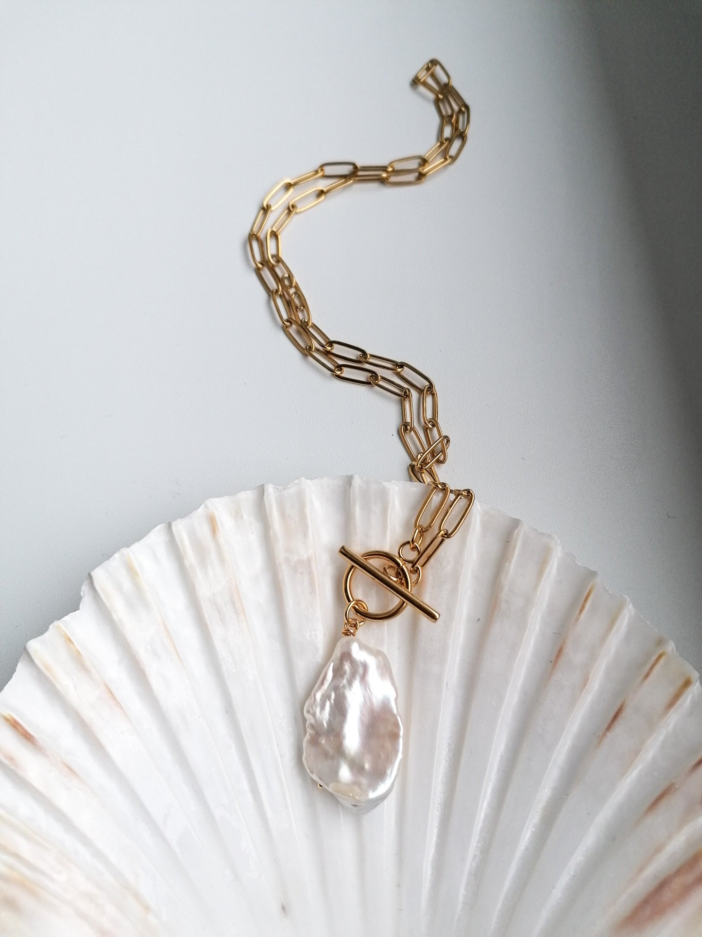 Octavia necklace