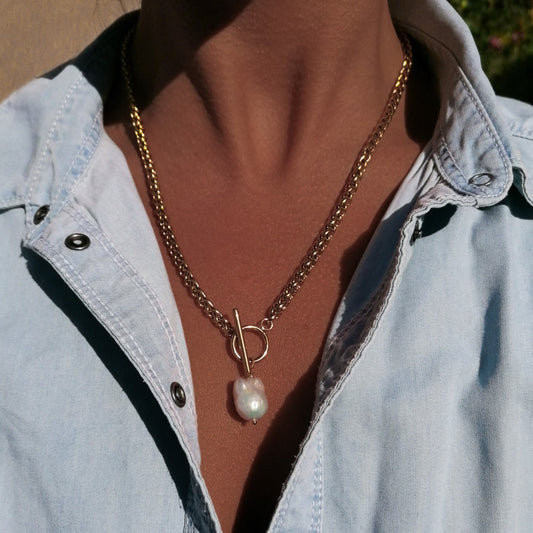 Larisa necklace