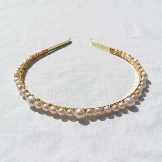 Baroque pearl headband