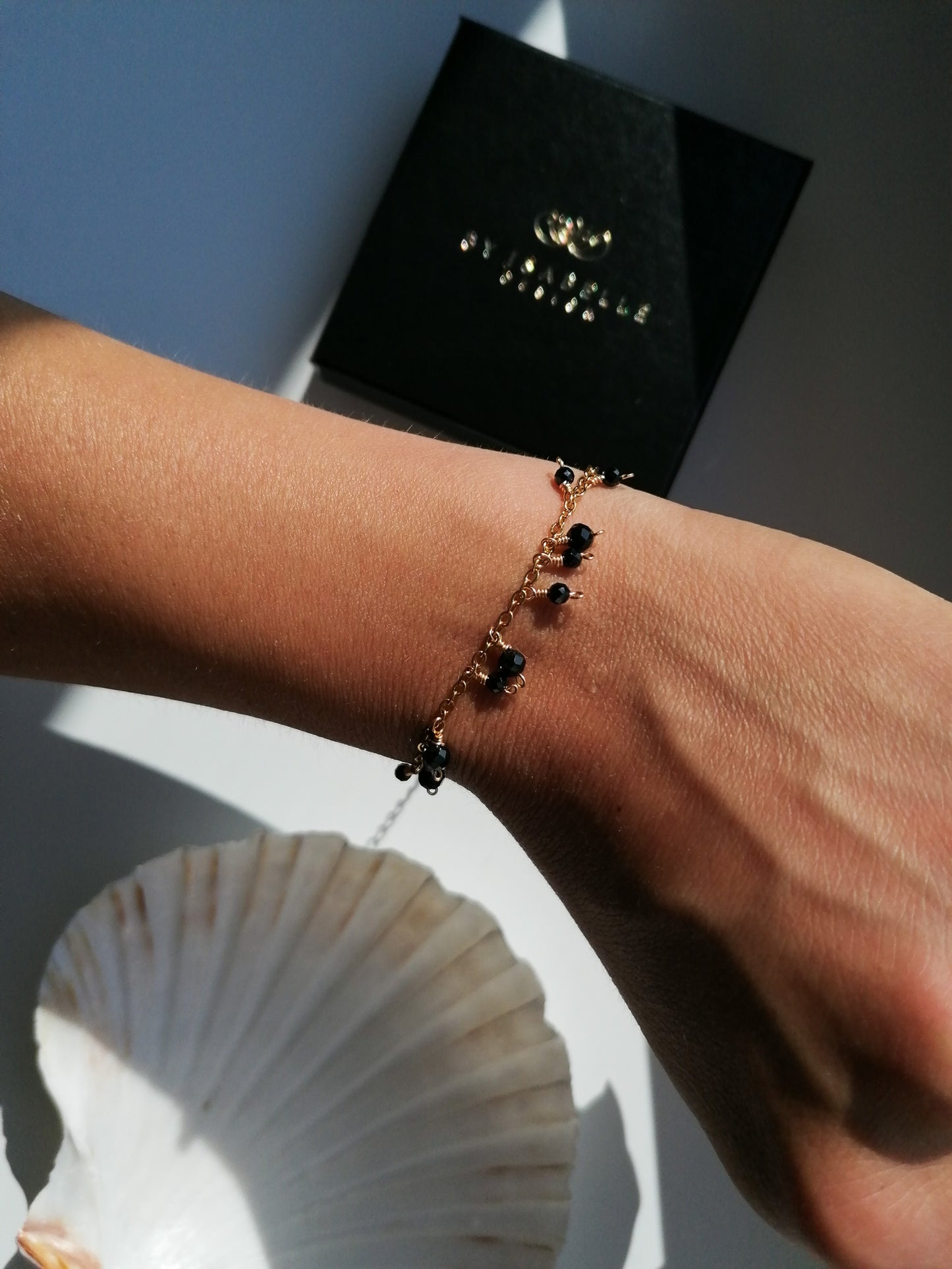Heidi bracelet - black spinel