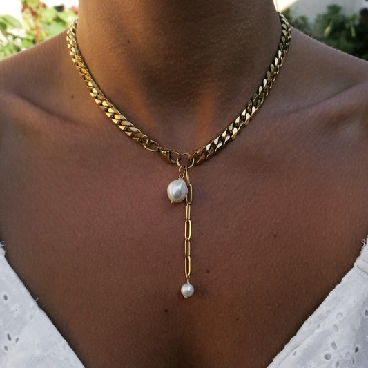 Medea necklace