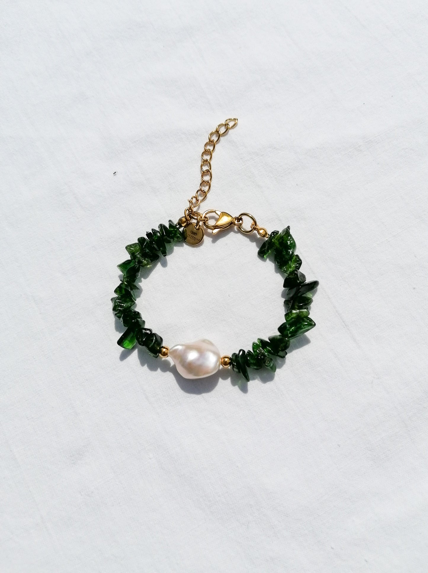 Chromdiopside and flameball pearl bracelet