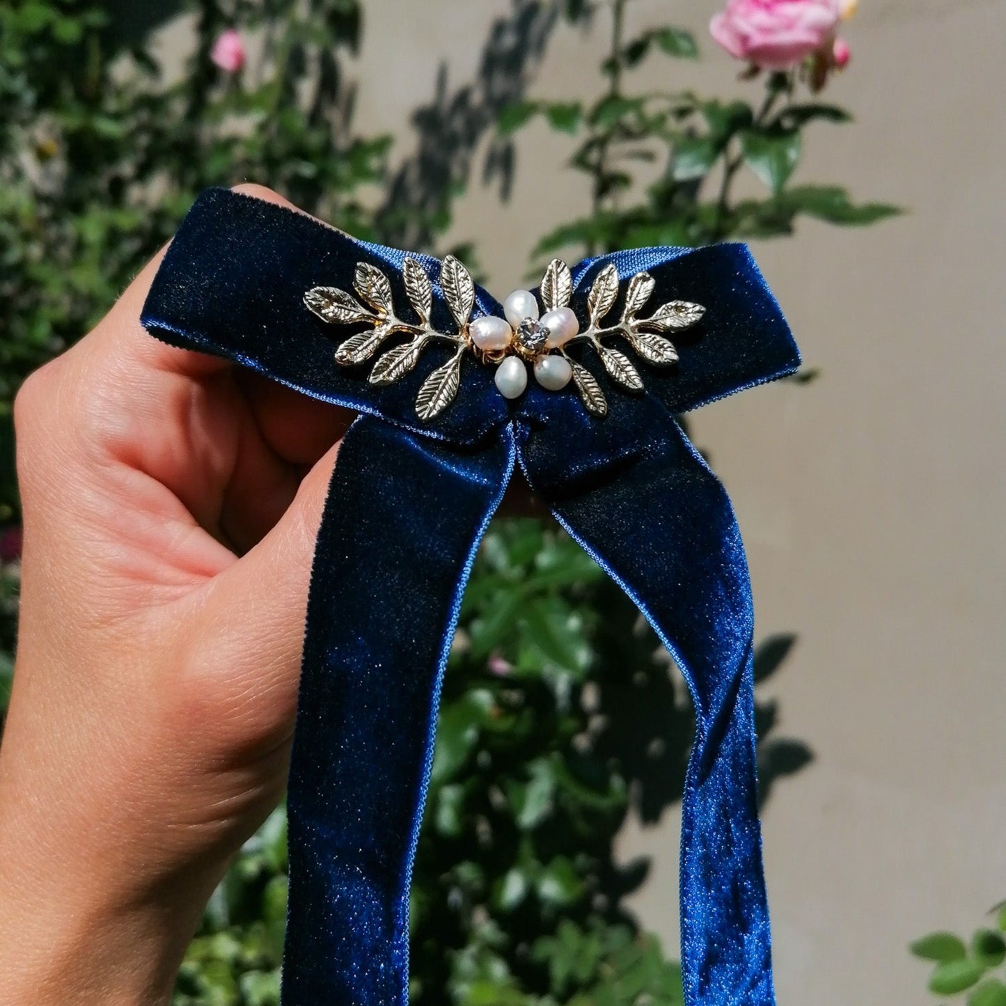 Gold leaf navy hair bow