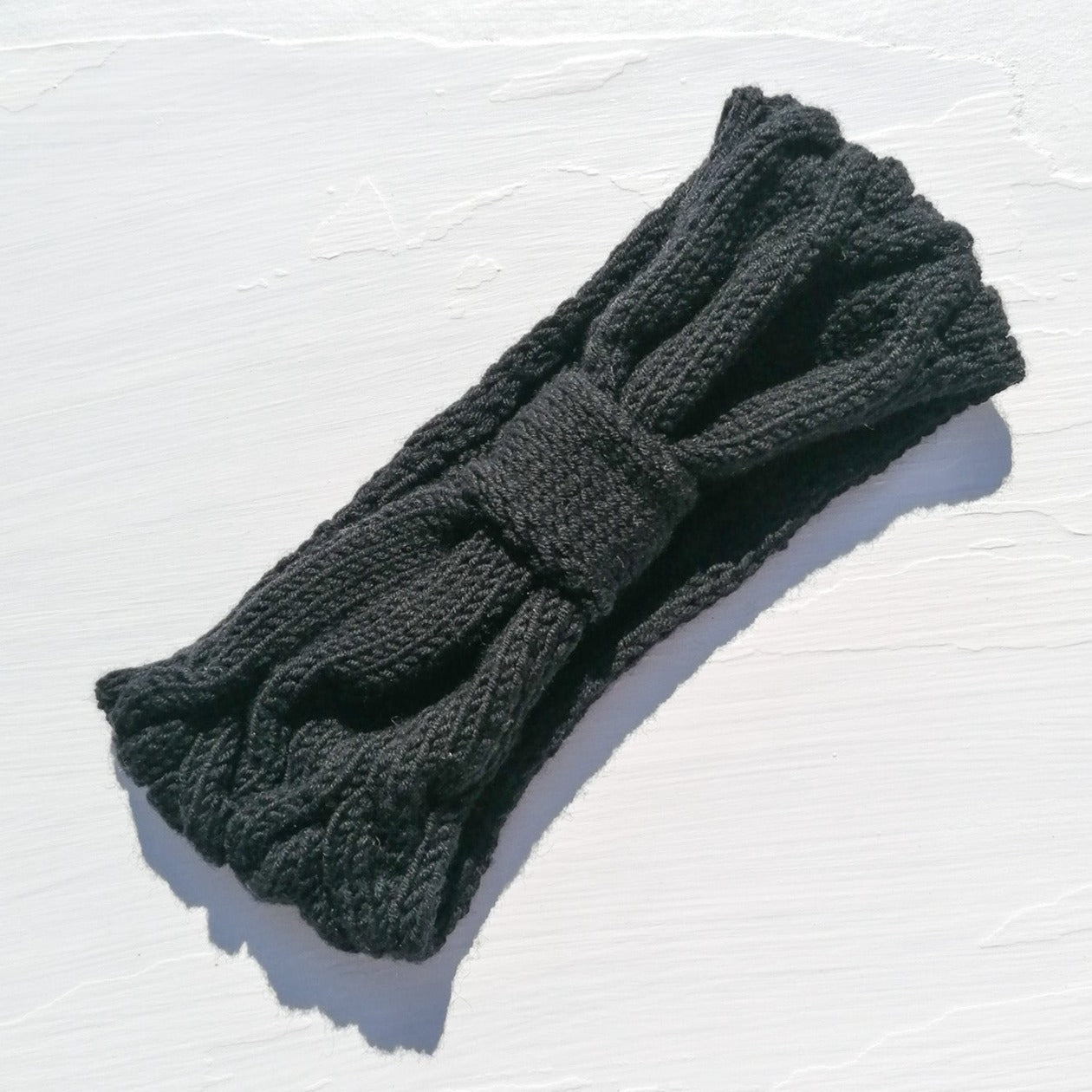 Knitted wool headband - black