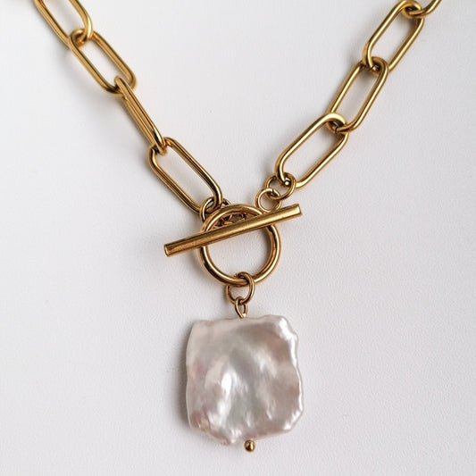 Chunky keshi pearl necklace