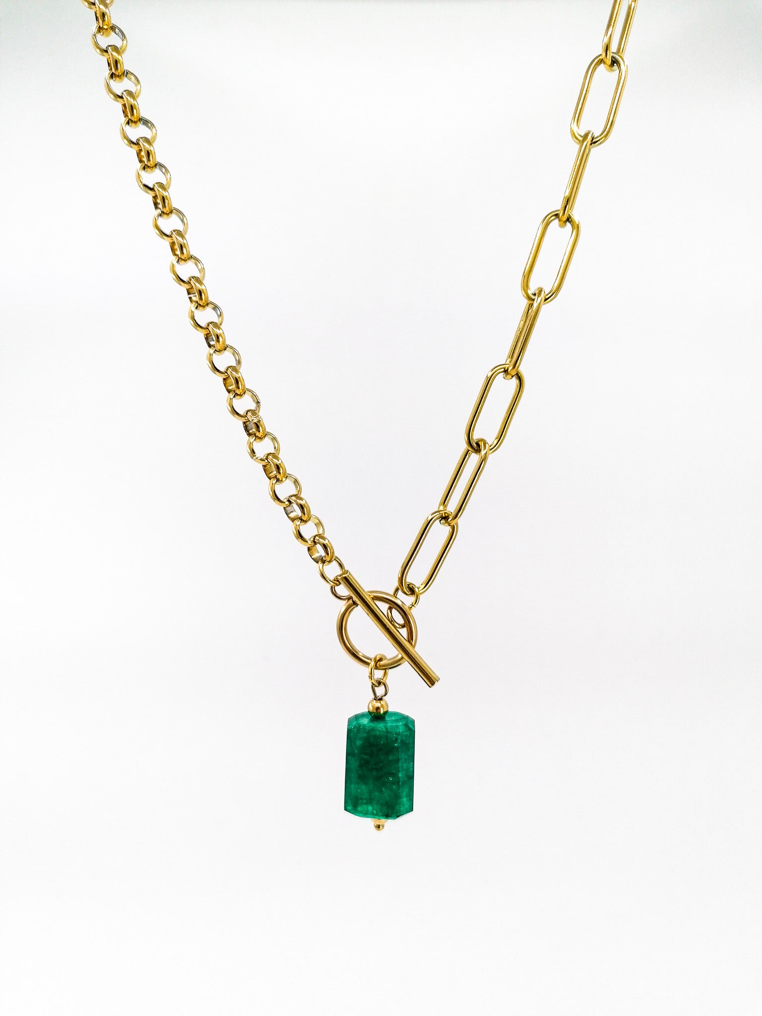 Chunky emerald deals necklace