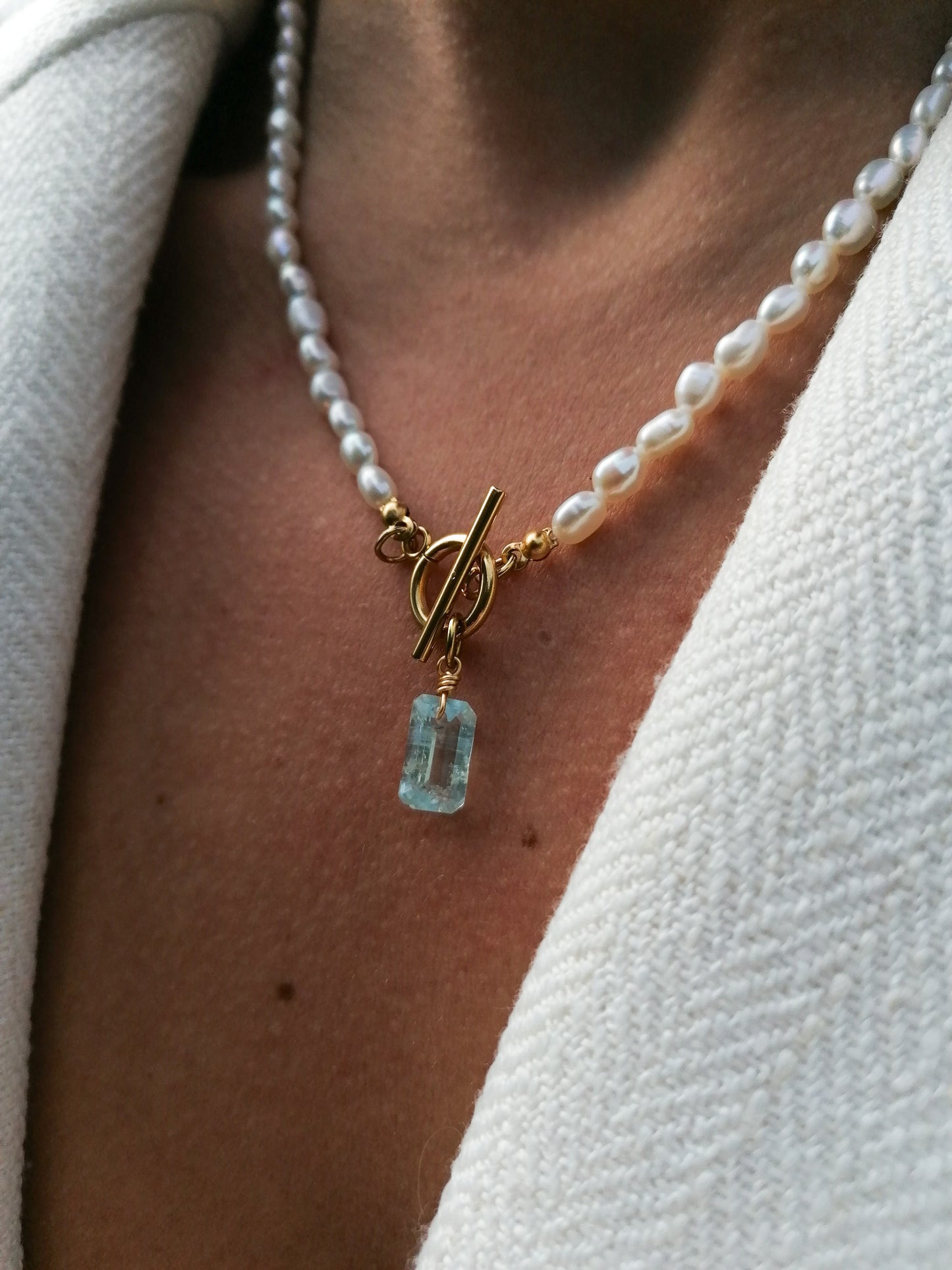 Aquamarine and pearl necklace