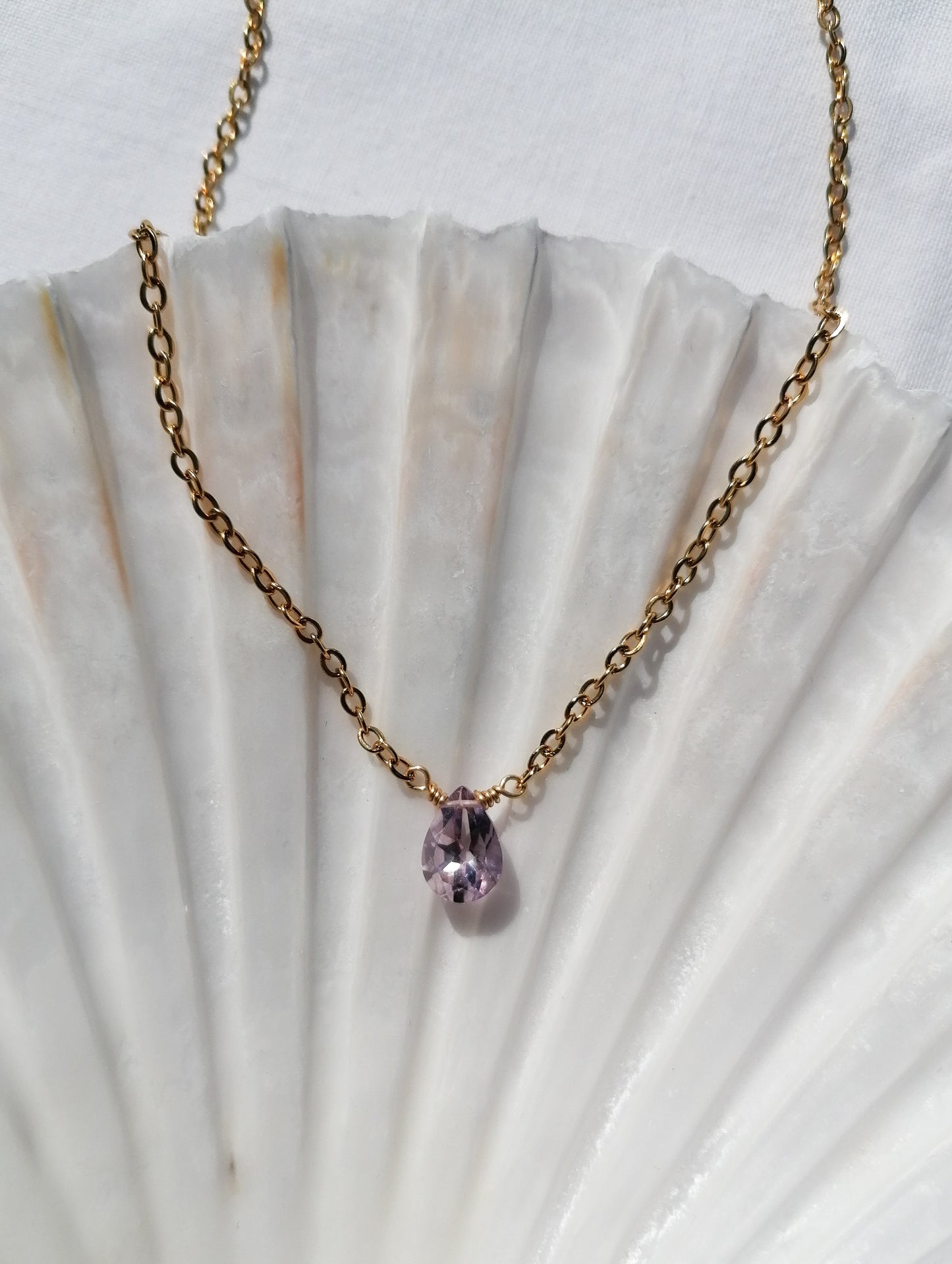 Light amethyst charm necklace