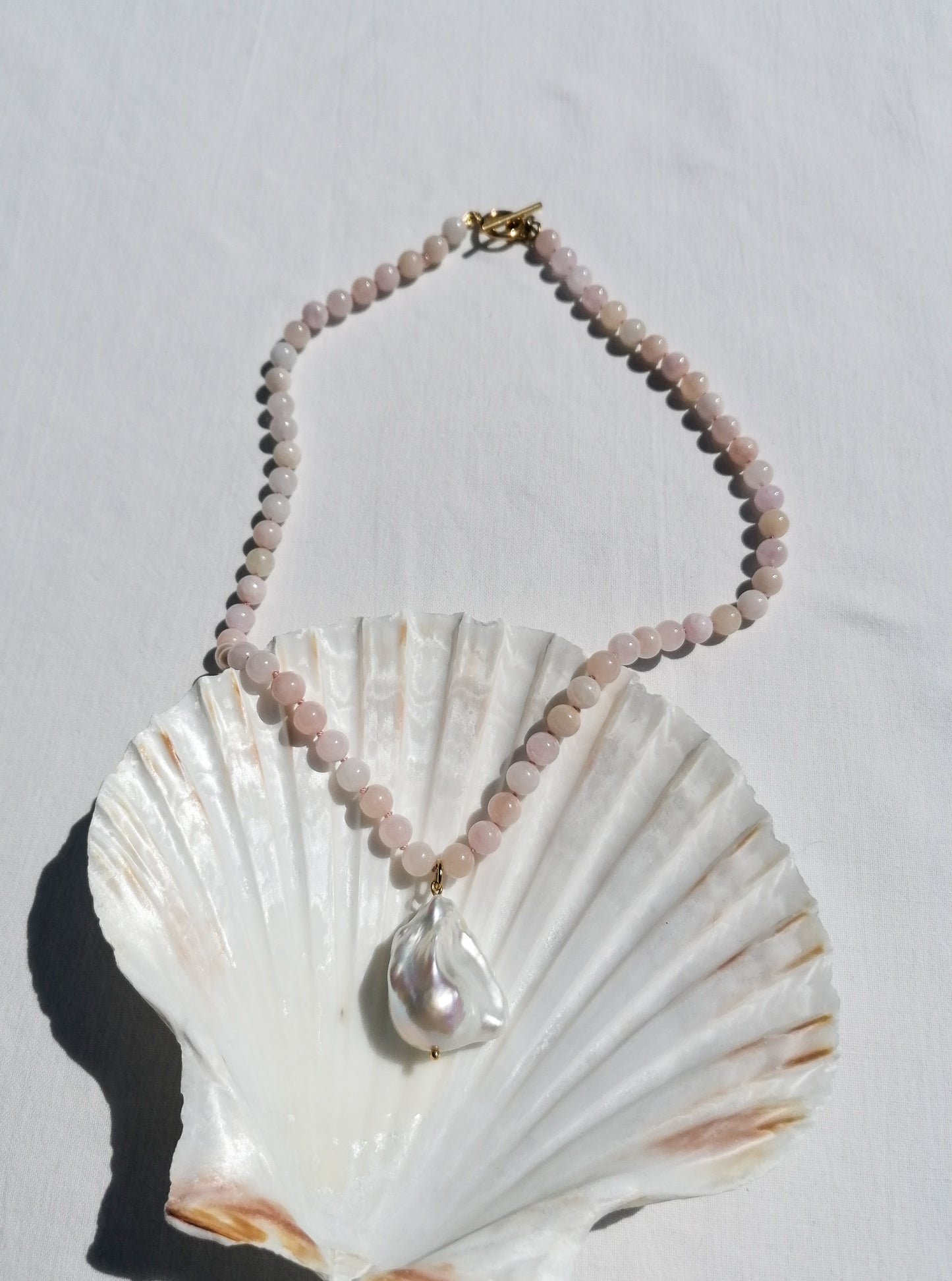 Morganite & pearl necklace