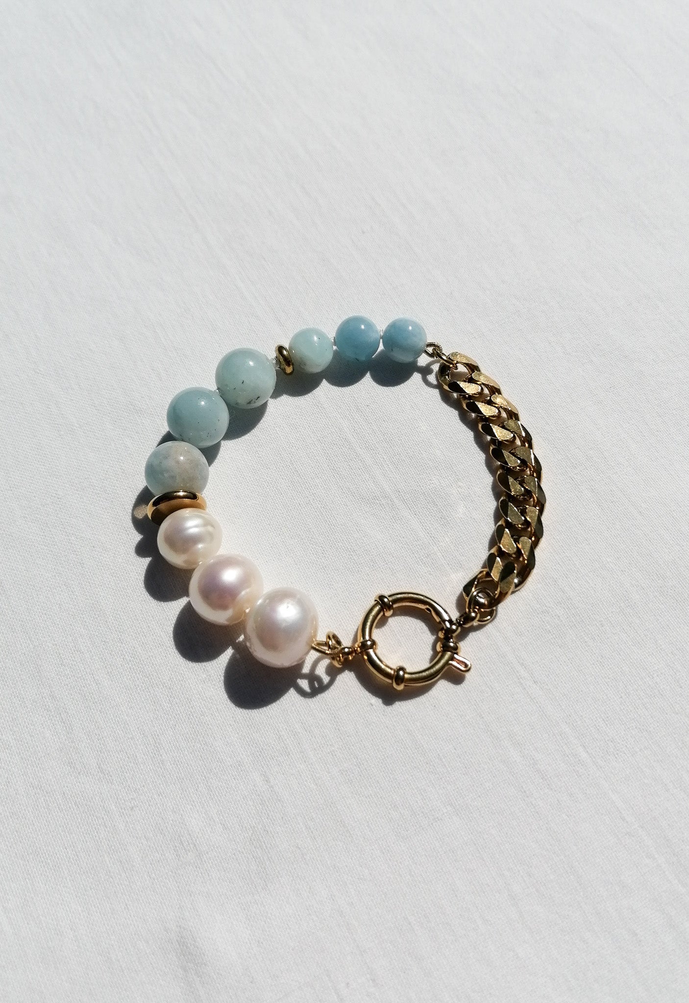 Aquamarine & pearl bracelet