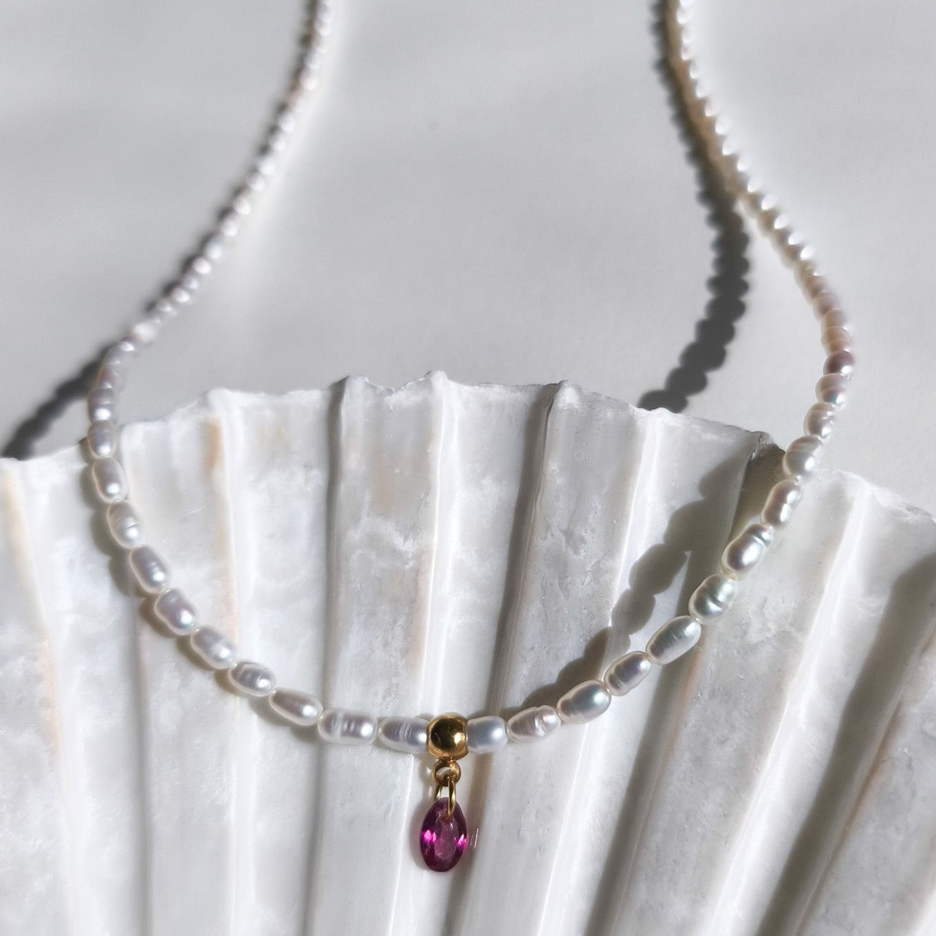 Rhodolite pearl necklace