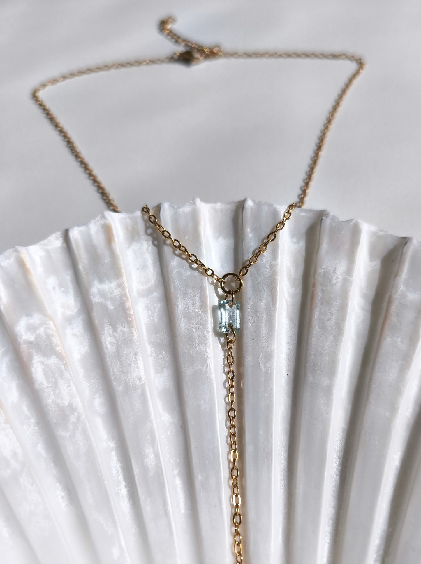 Aquamarine Y necklace