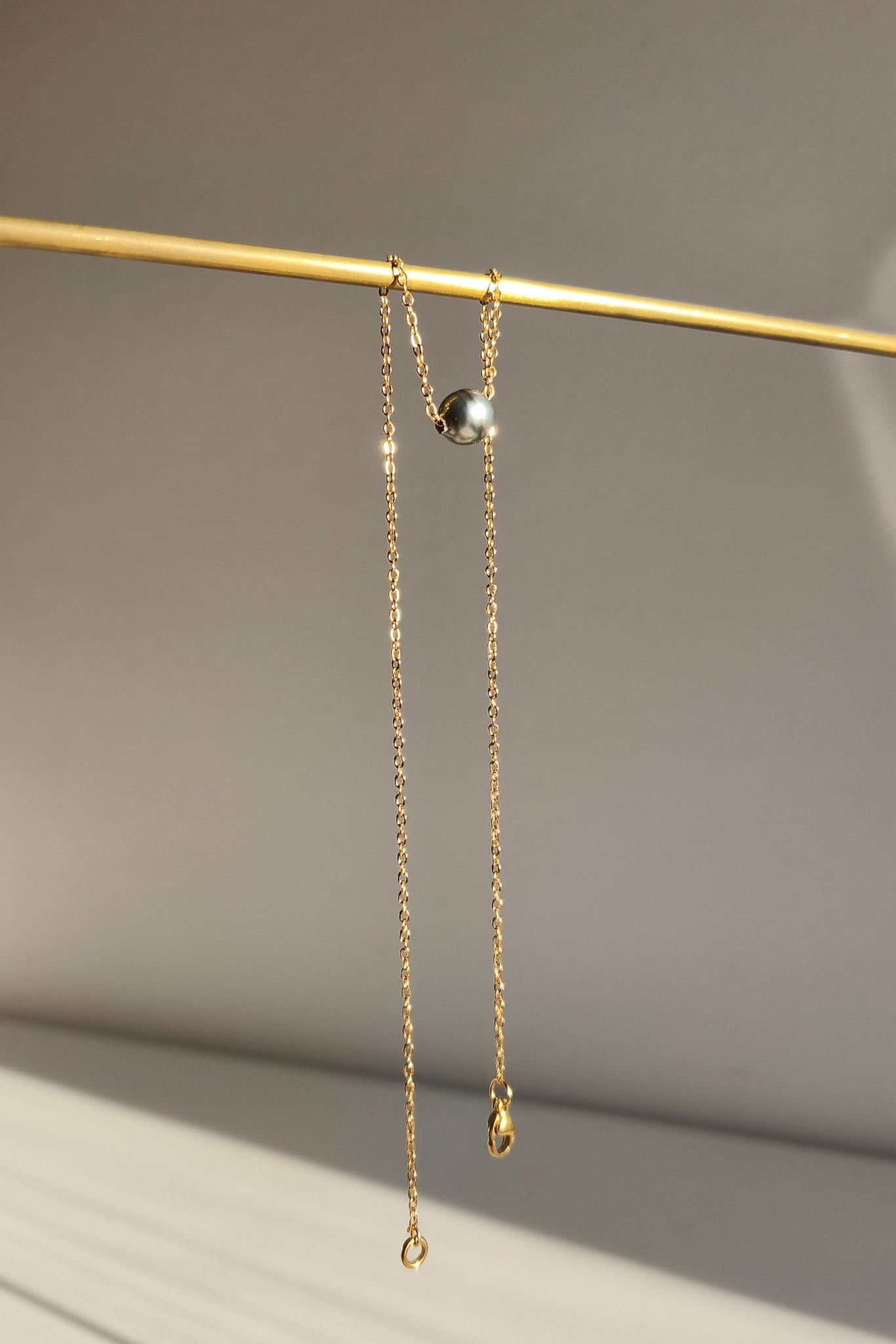 Řetízek s tahitskou perlou - zlatý