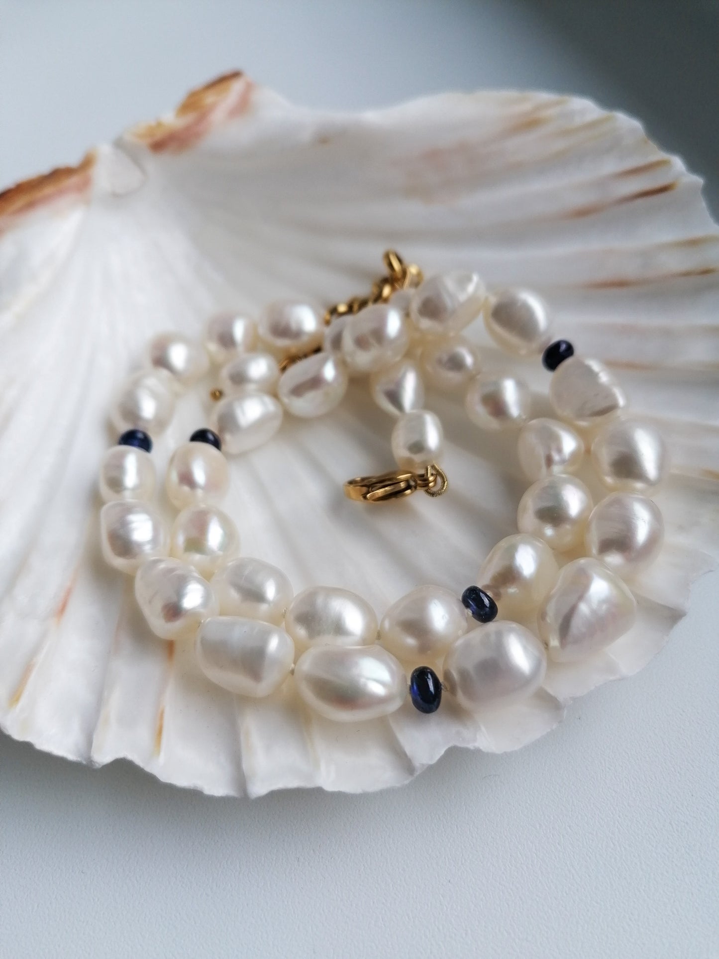 Pearl and sapphire necklace