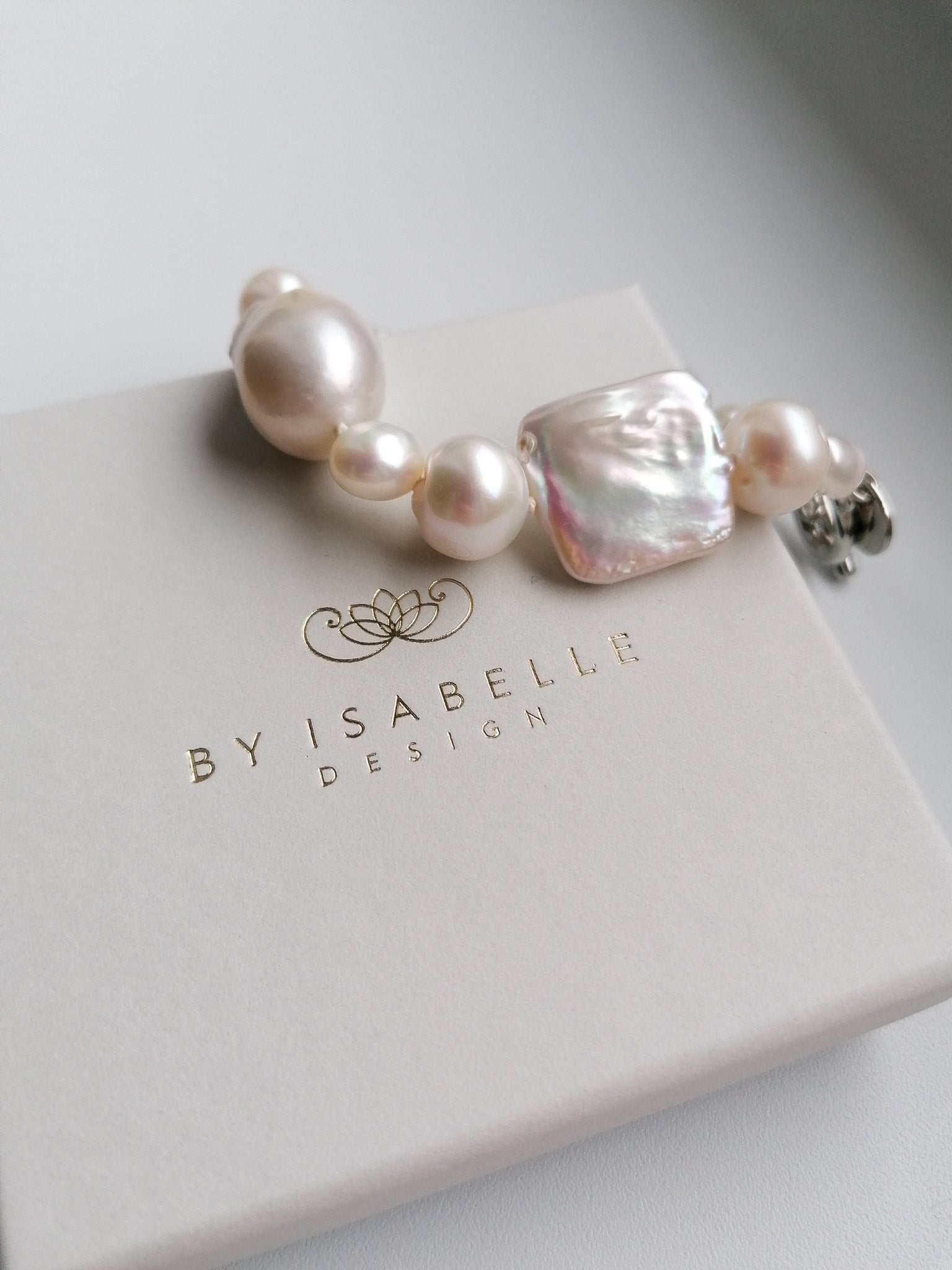 Pearl deals bracelet designs